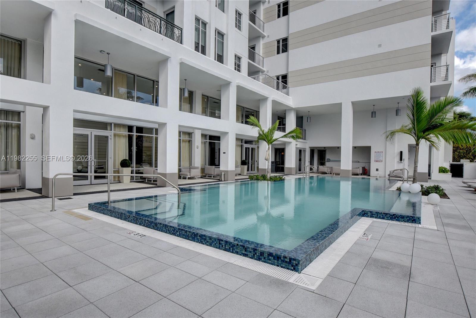 155 E Boca Raton Rd #TH1, Boca Raton FL 33432