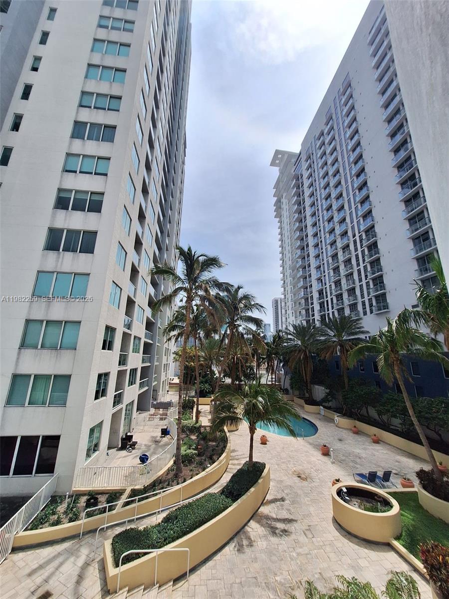 253 NE 2nd St #2606, Miami FL 33132