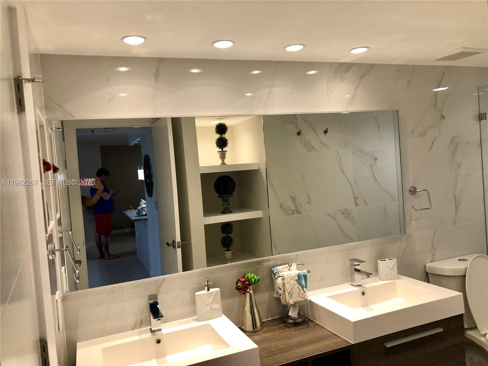 19999 E Country Club Dr #1405, Aventura FL 33180