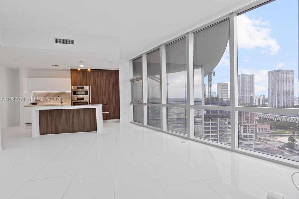 851 NE 1st Ave #2102, Miami FL 33132