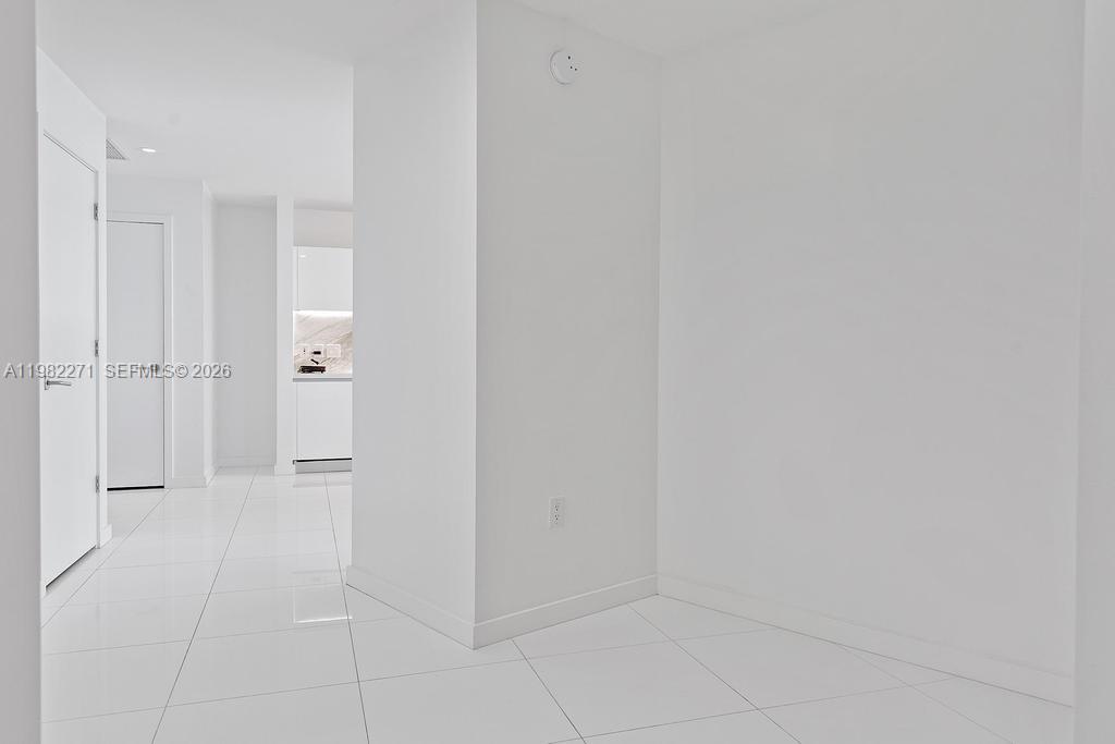 851 NE 1st Ave #2102, Miami FL 33132