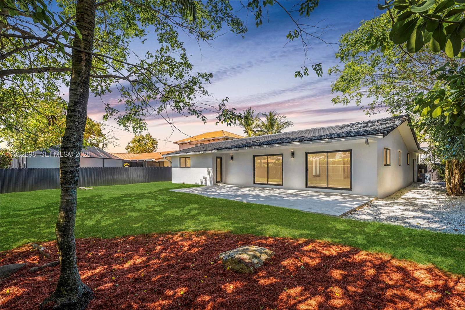 11660 Canal Dr, North Miami FL 33181