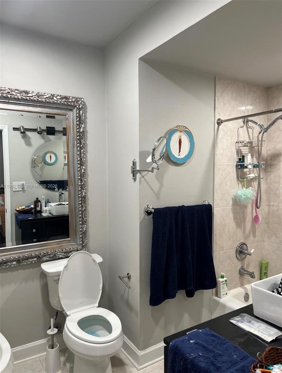 2190 SW 22 terrace, Miami FL 33145