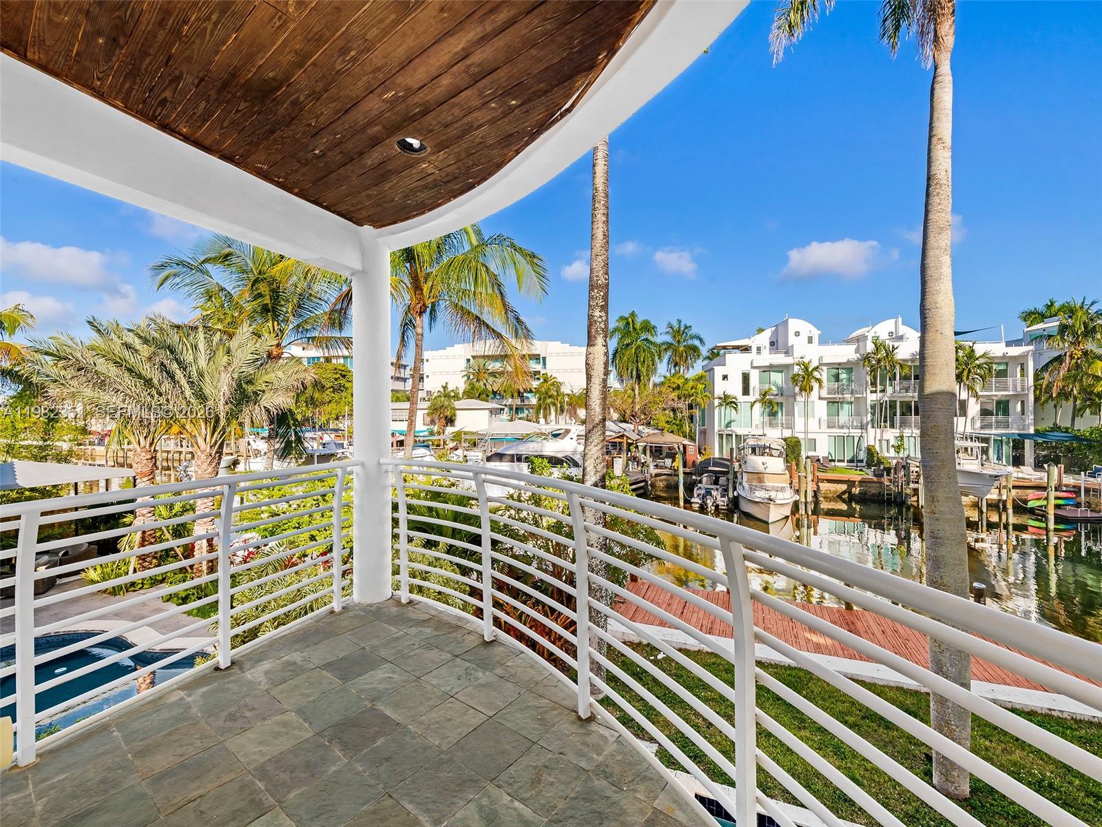 450 Victoria Ter, Fort Lauderdale FL 33301