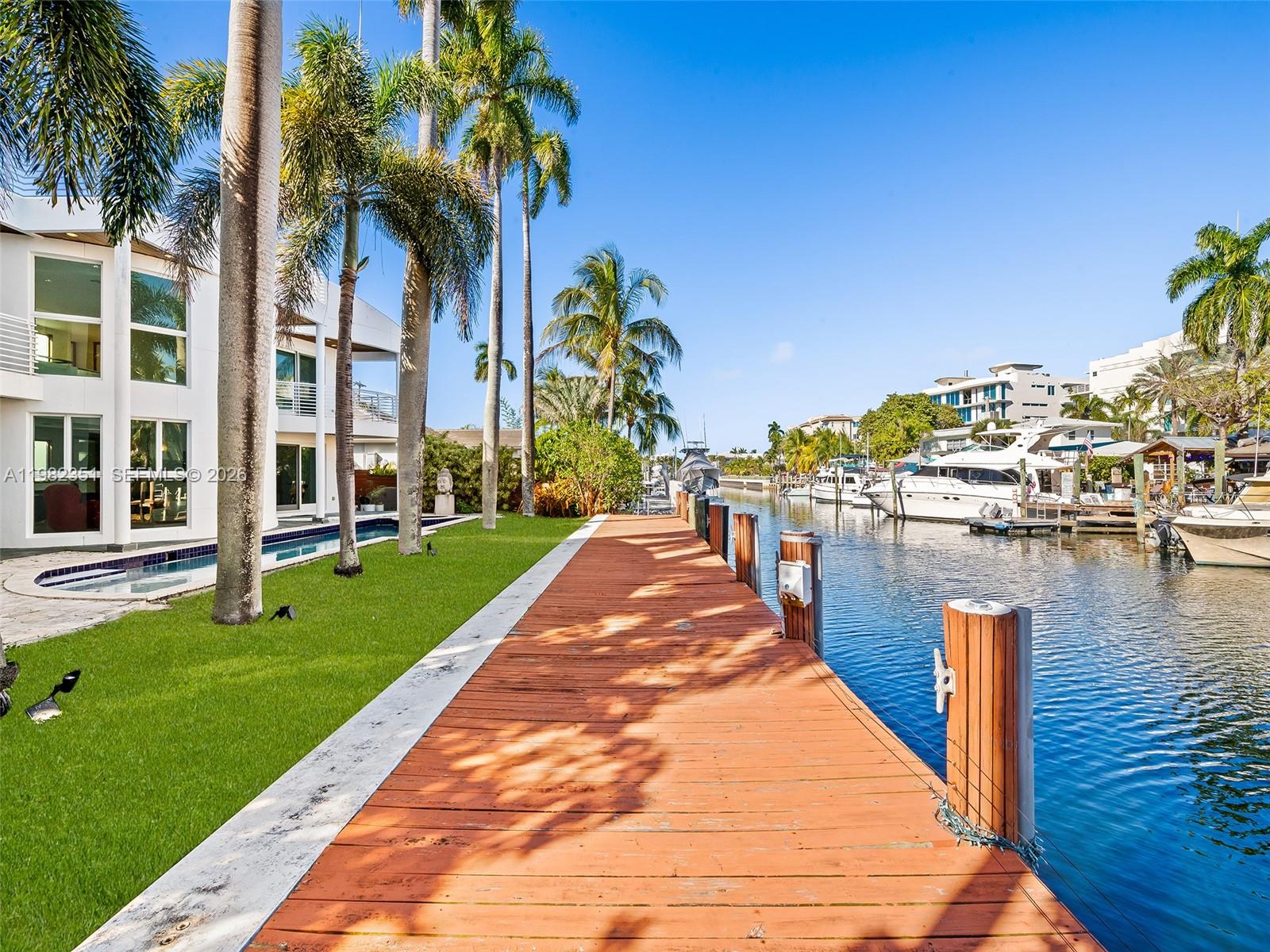 450 Victoria Ter, Fort Lauderdale FL 33301