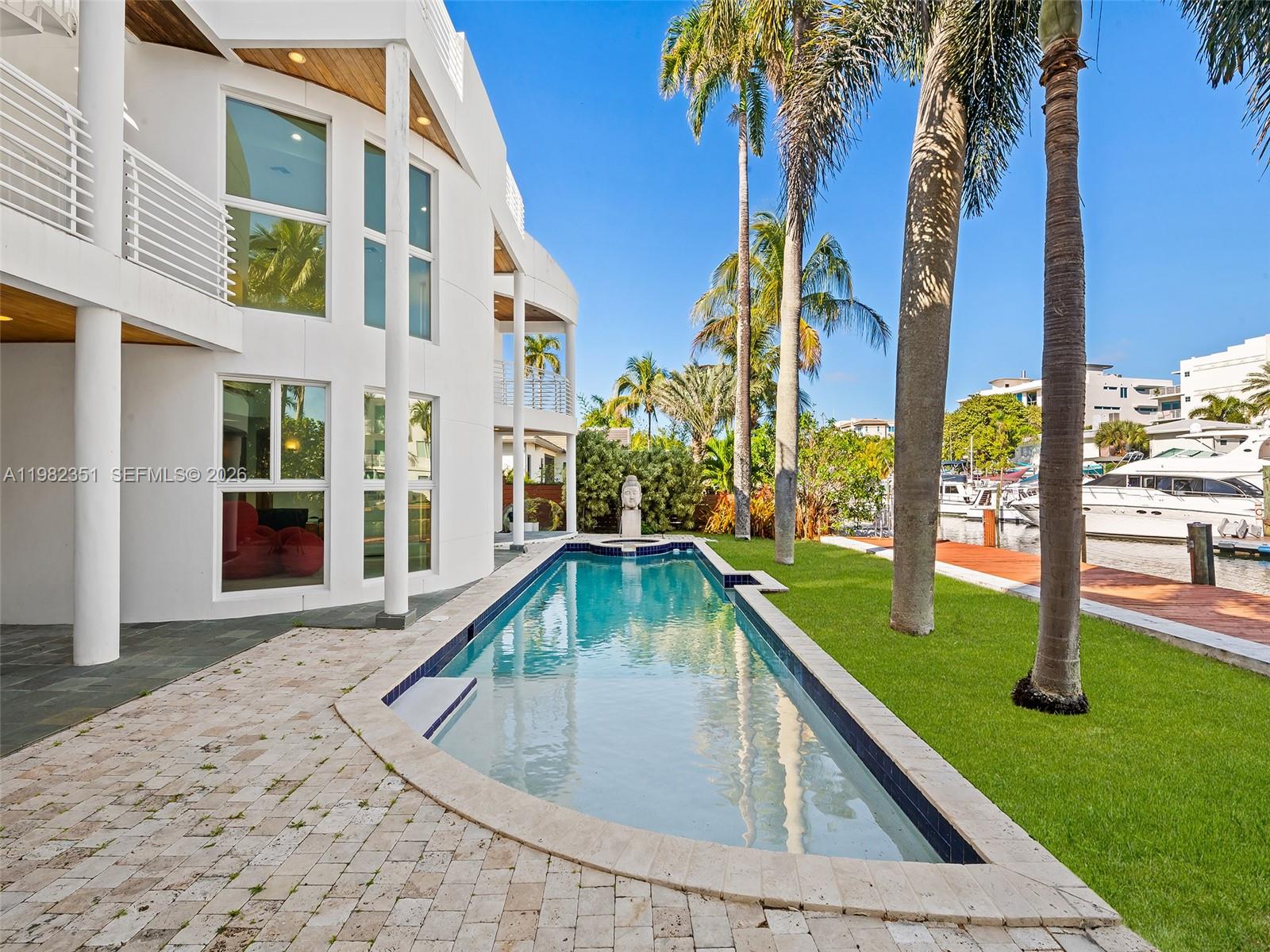 450 Victoria Ter, Fort Lauderdale FL 33301