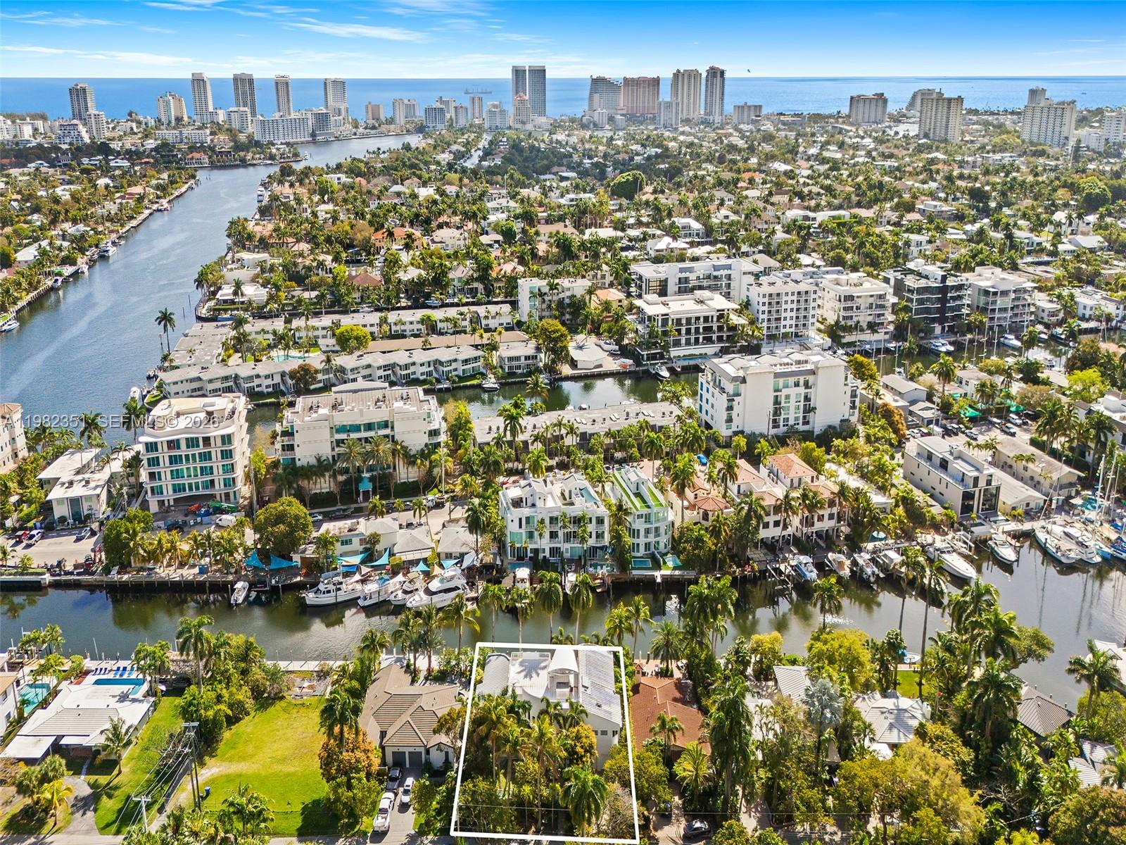 450 Victoria Ter, Fort Lauderdale FL 33301