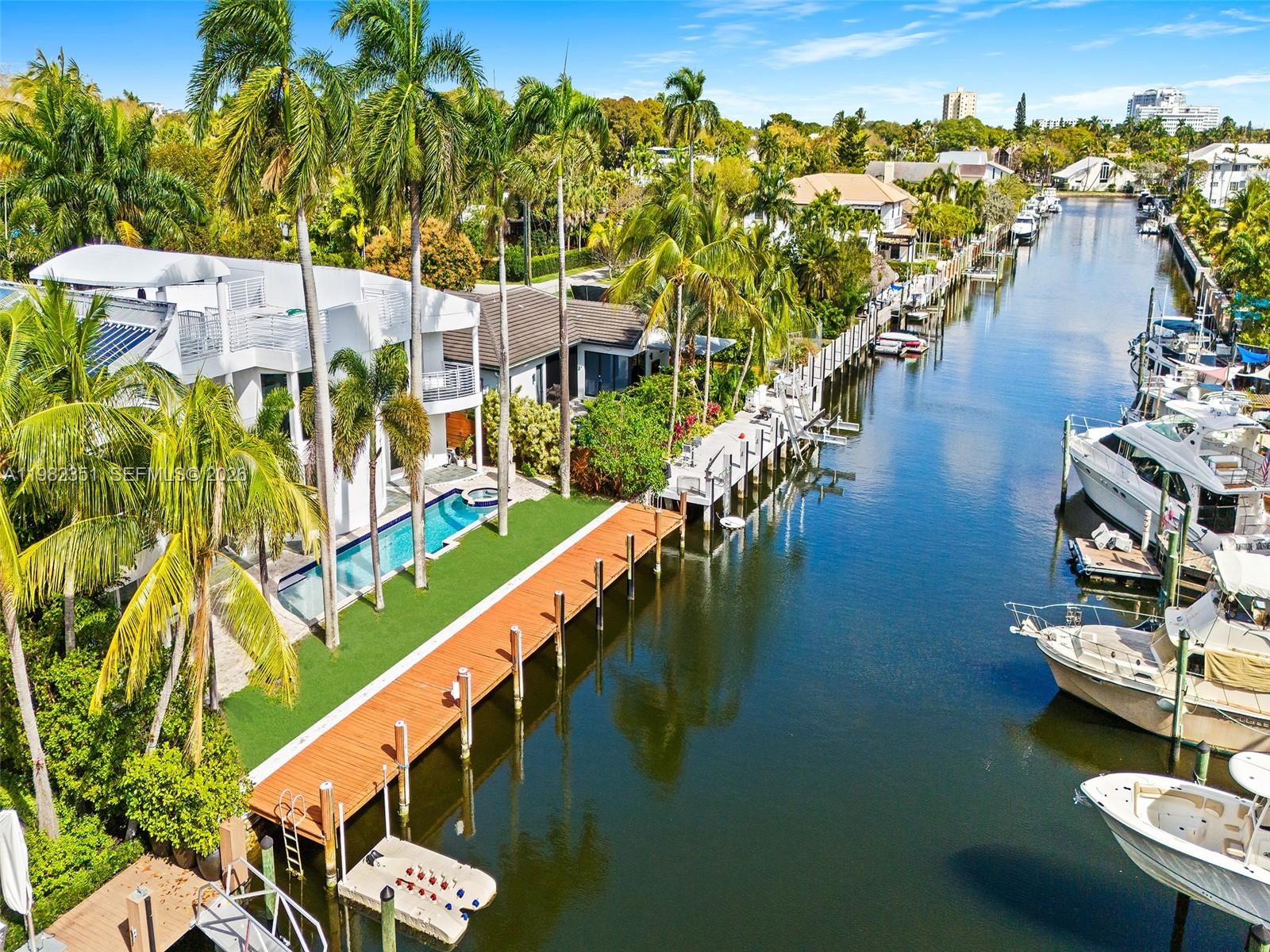 450 Victoria Ter, Fort Lauderdale FL 33301