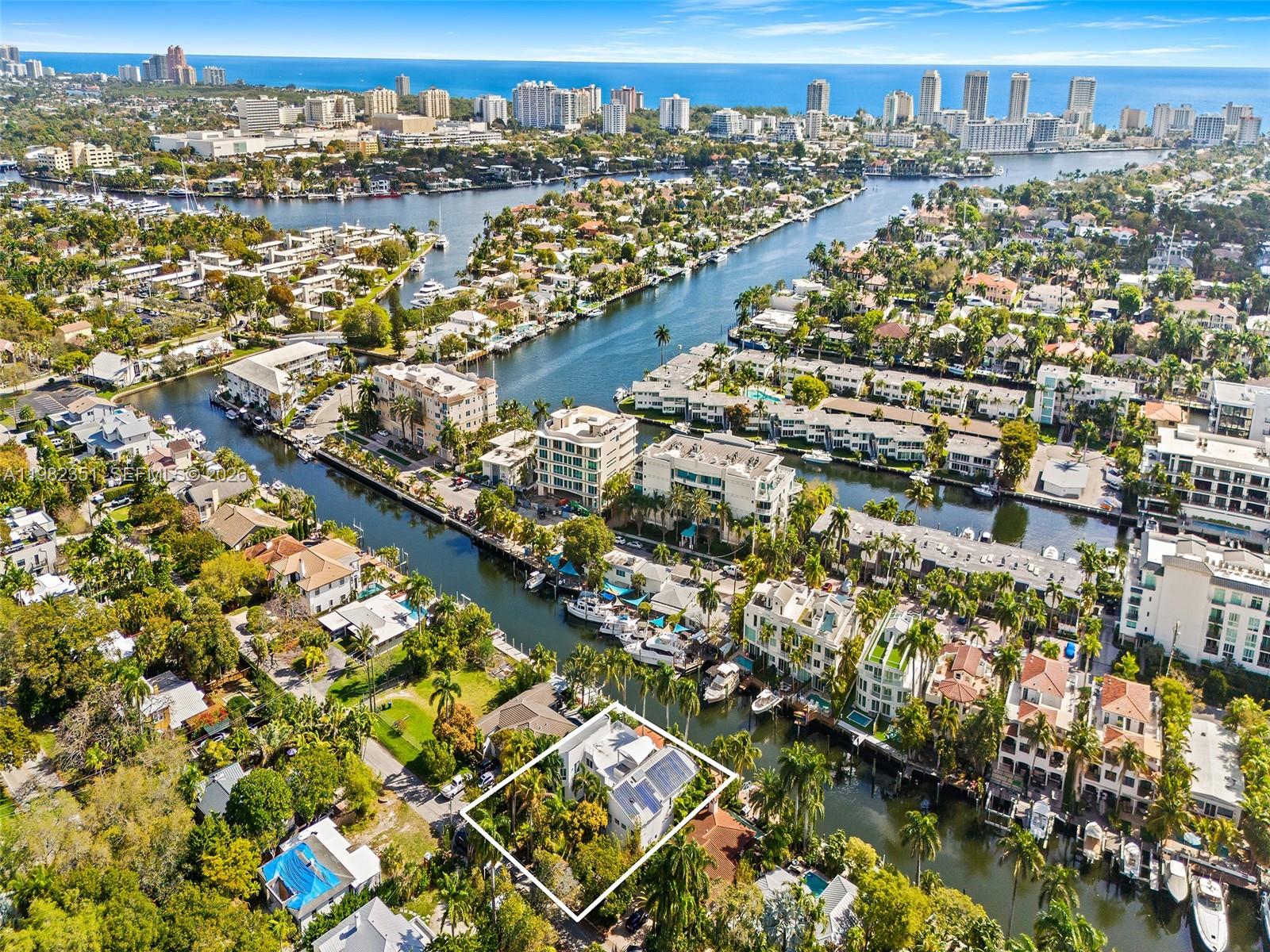 450 Victoria Ter, Fort Lauderdale FL 33301