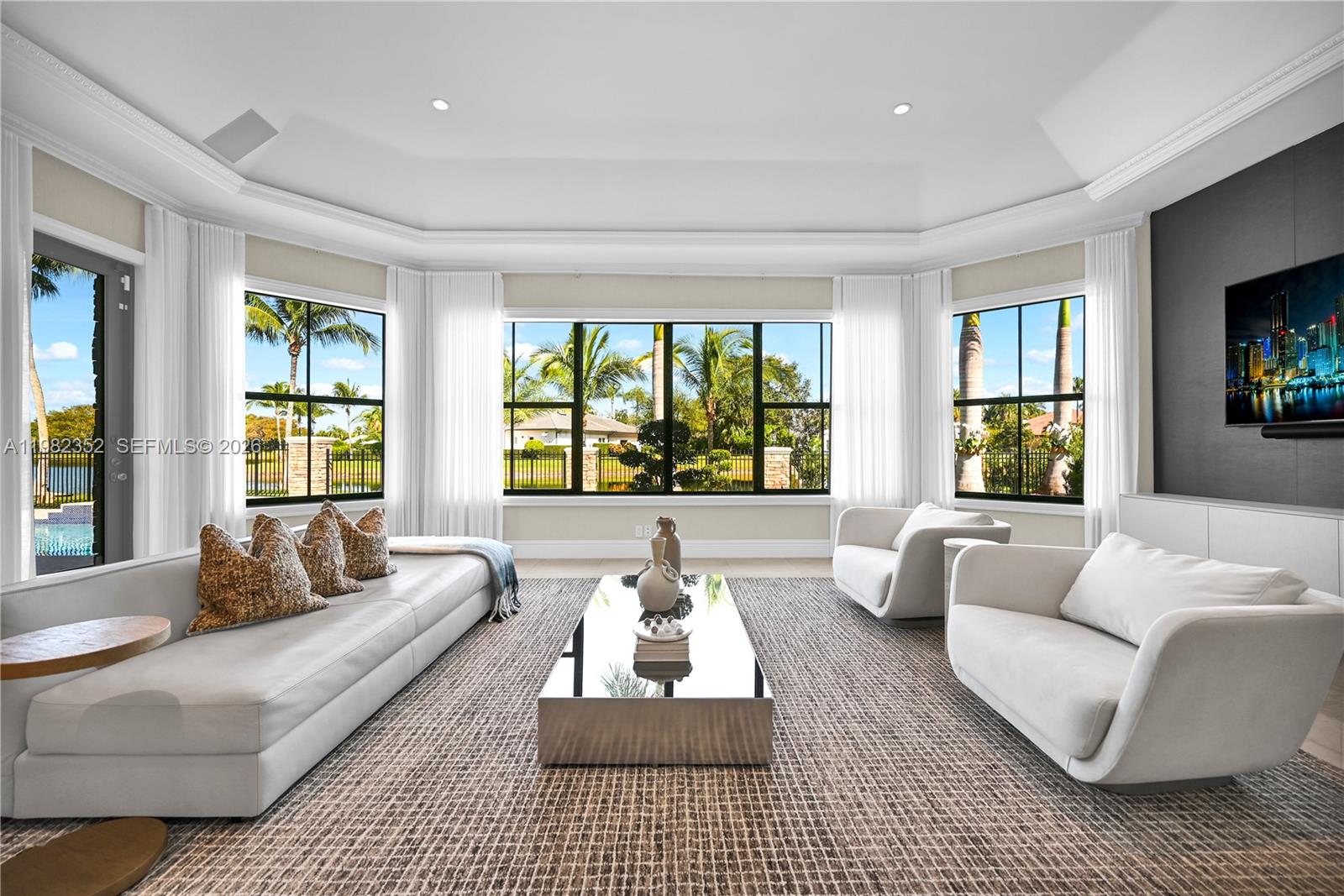 2905 Paddock Rd, Weston FL 33331