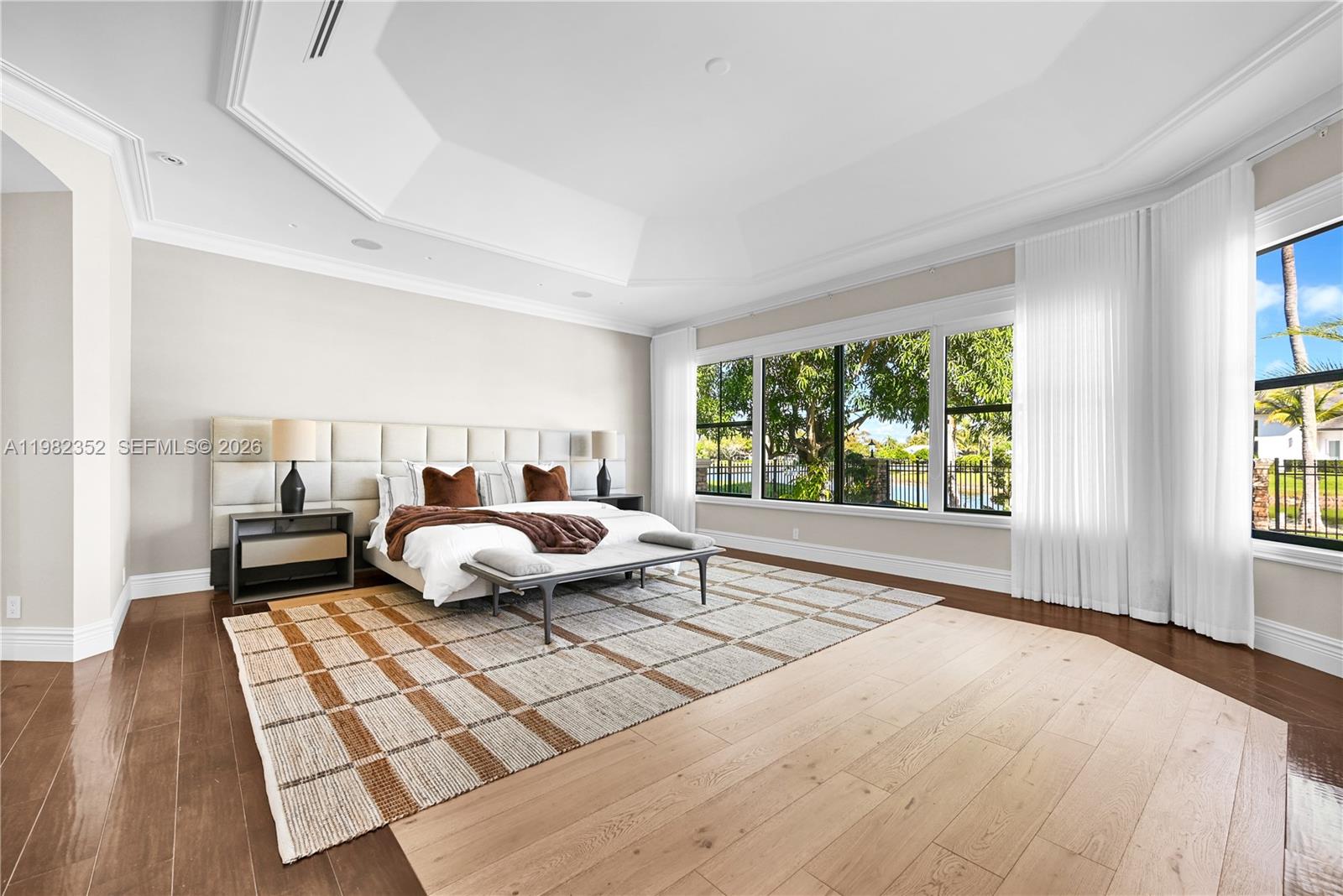 2905 Paddock Rd, Weston FL 33331