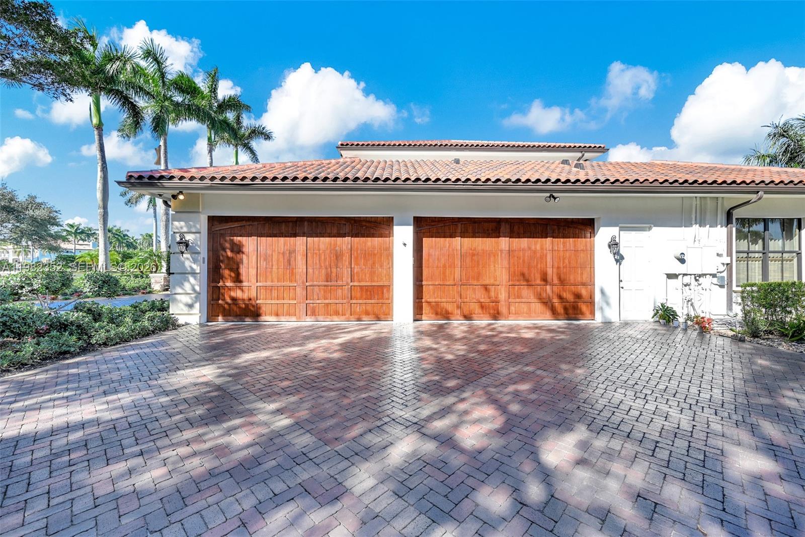 2905 Paddock Rd, Weston FL 33331