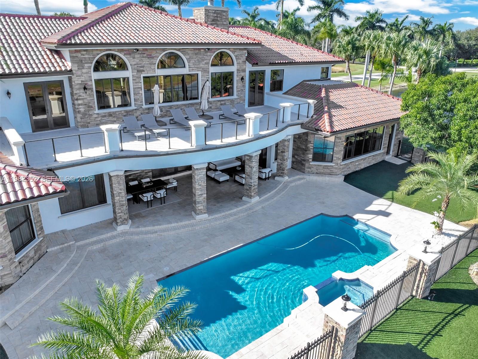 2905 Paddock Rd, Weston FL 33331