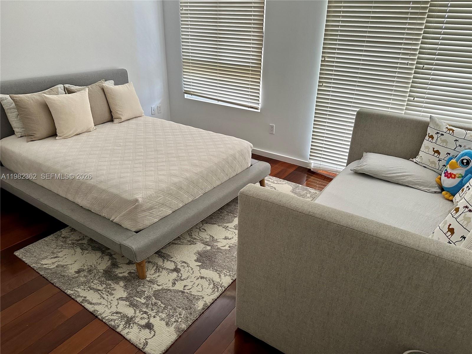 785 Crandon Blvd #803, Key Biscayne FL 33149