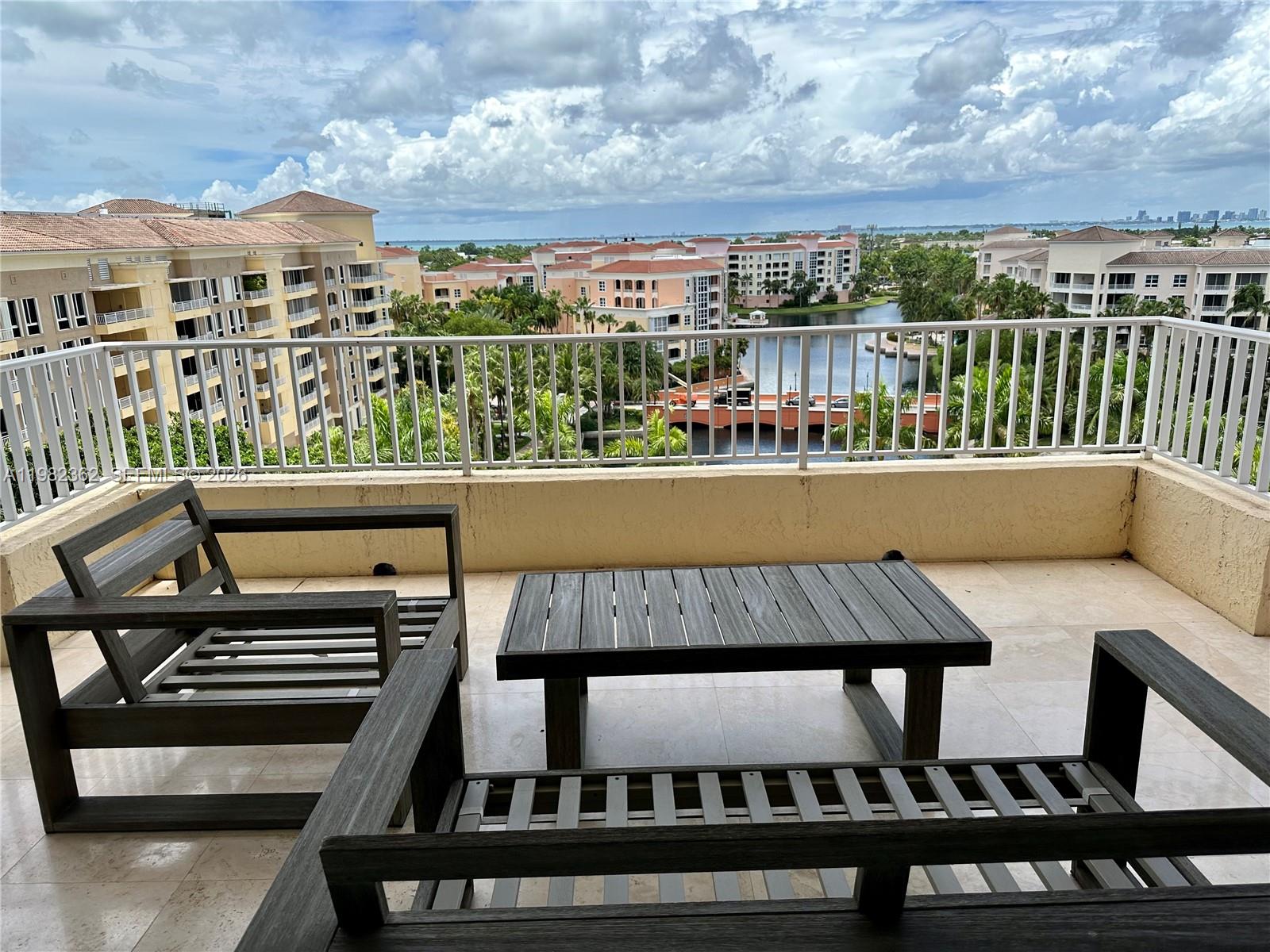 785 Crandon Blvd #803, Key Biscayne FL 33149