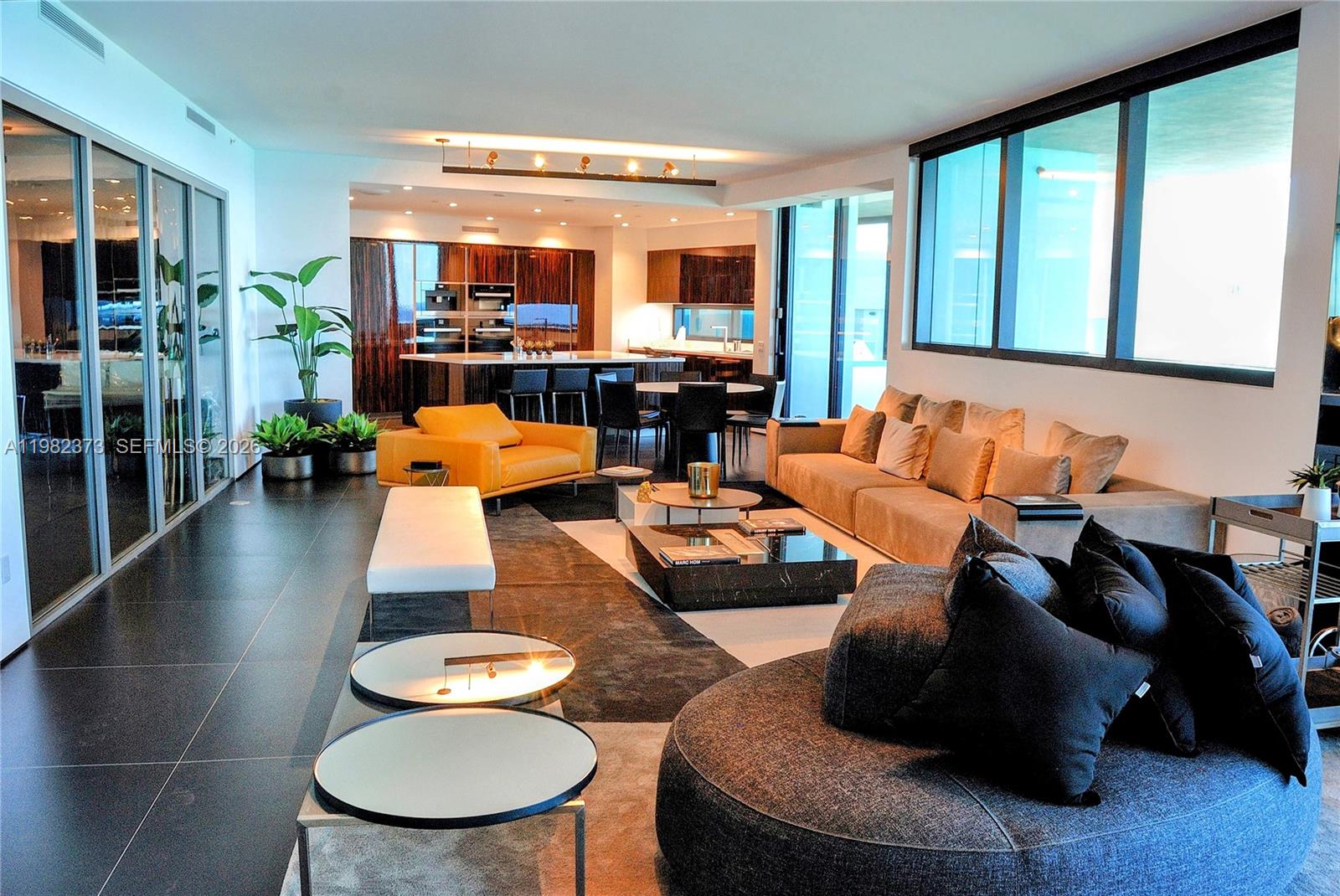 18555 Collins Ave. #3005, Sunny Isles Beach FL 33160