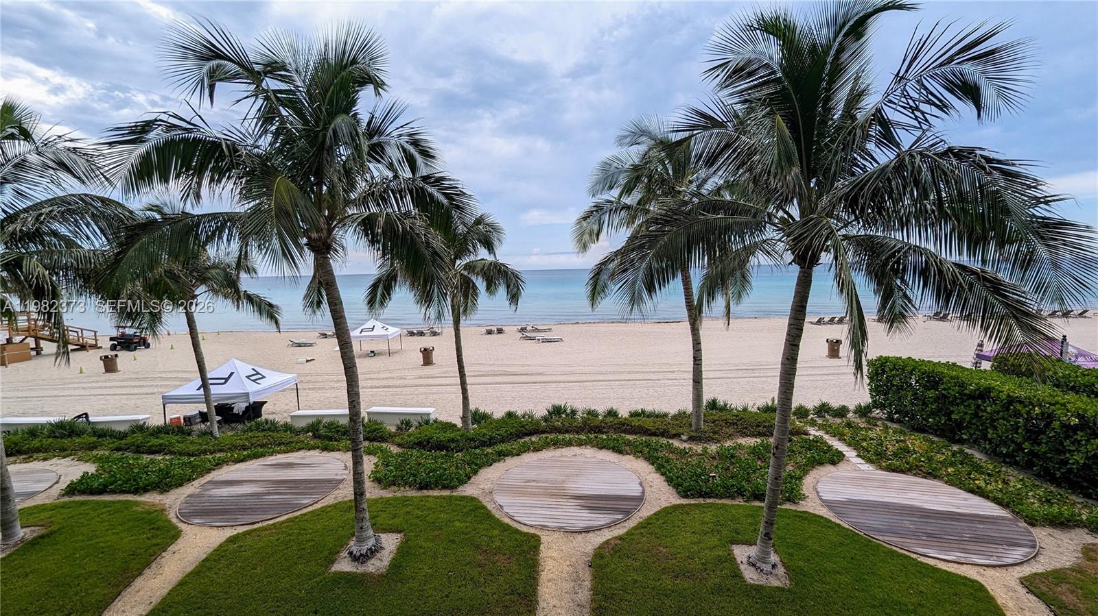 18555 Collins Ave. #3005, Sunny Isles Beach FL 33160