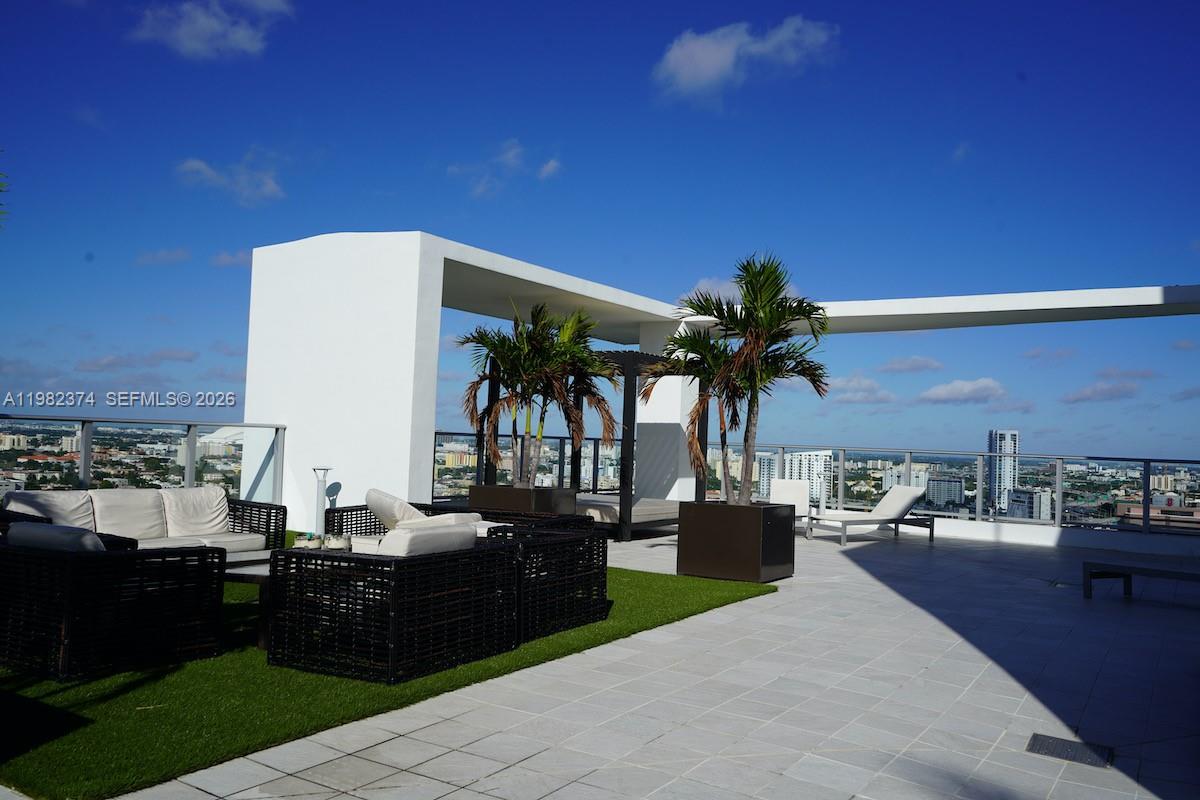 1010 SW 2nd Ave #1007, Miami FL 33130