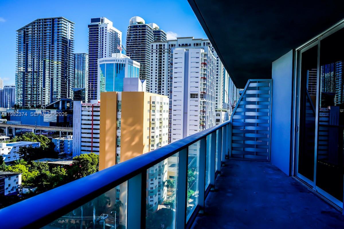 1010 SW 2nd Ave #1007, Miami FL 33130
