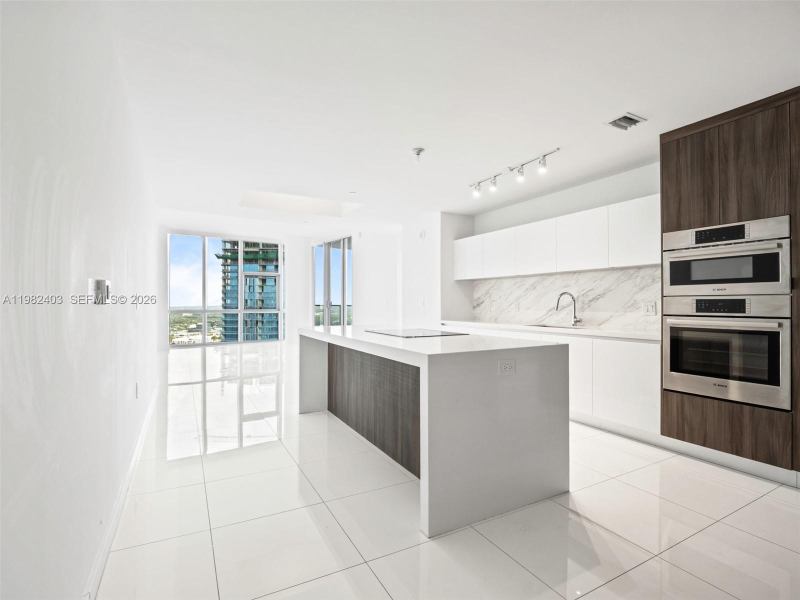 851 NE 1st Ave #4801, Miami FL 33132