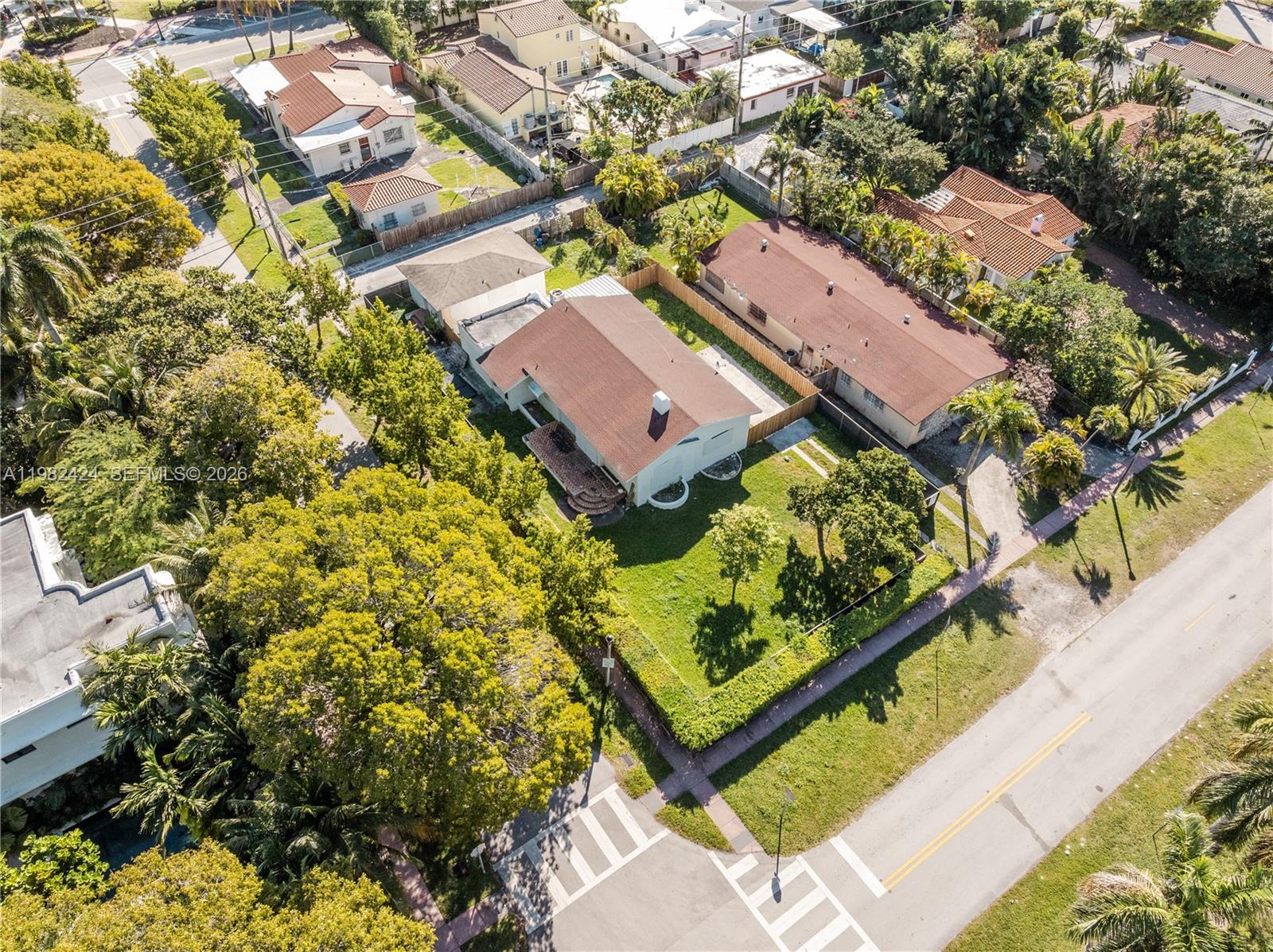 1255 Lenox Ave, Miami Beach FL 33139