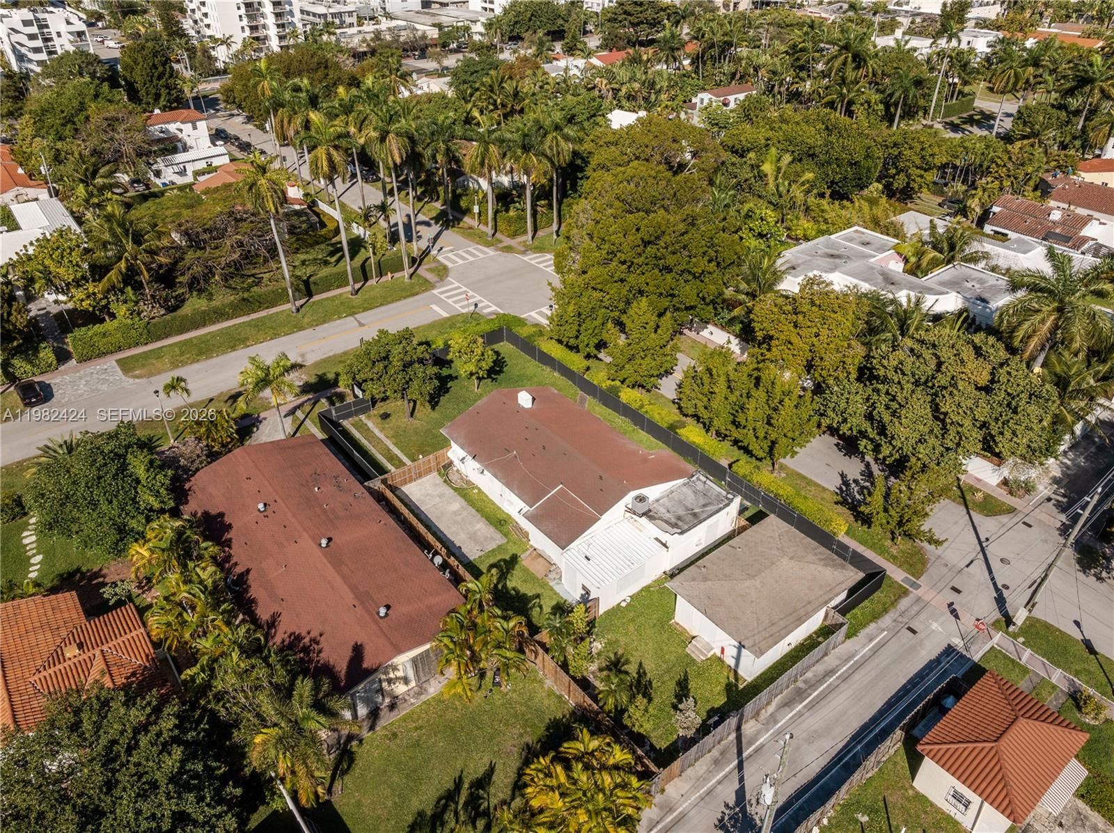 1255 Lenox Ave, Miami Beach FL 33139