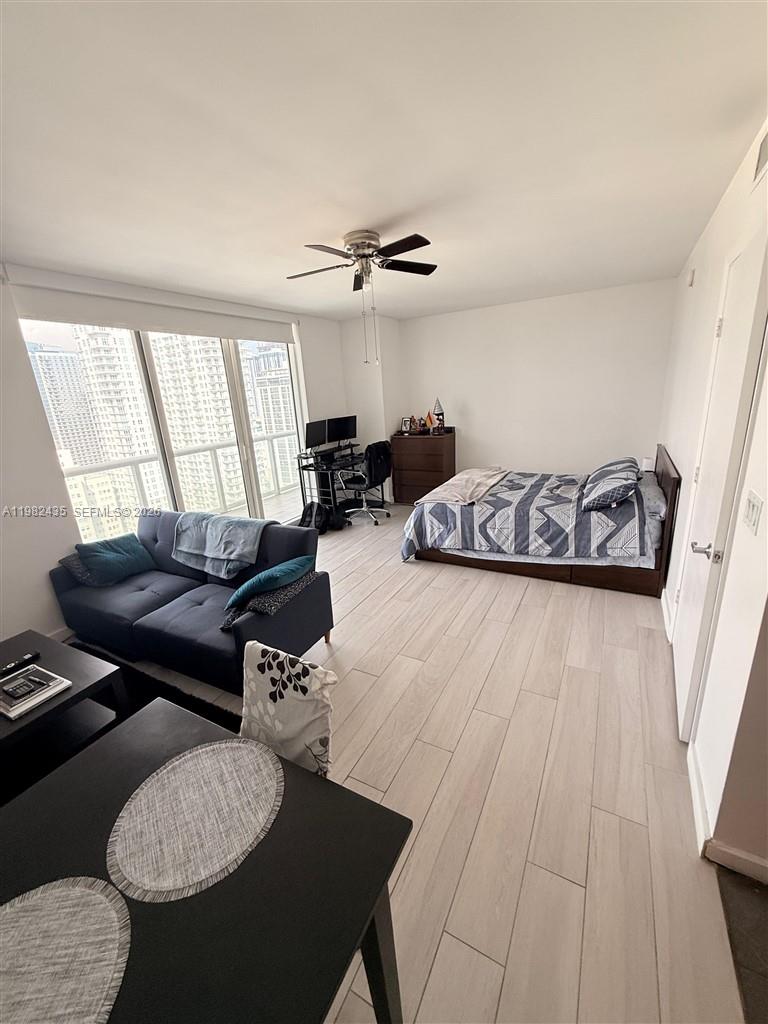 50 Biscayne Blvd #2903, Miami FL 33132