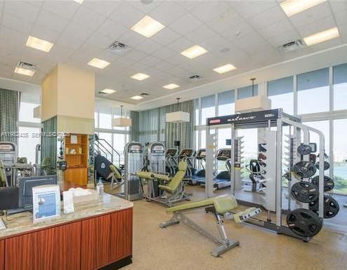 50 Biscayne Blvd #2903, Miami FL 33132