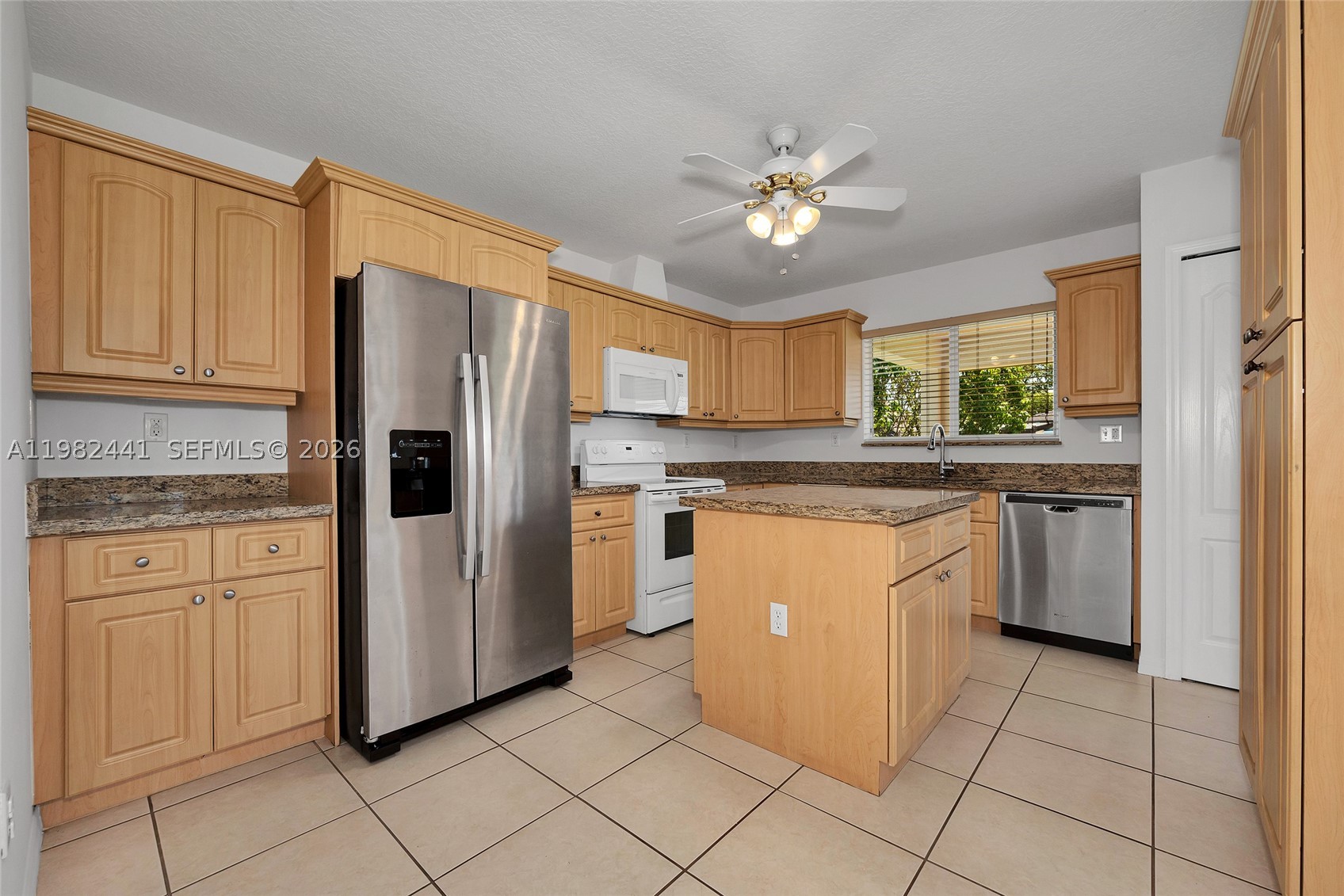 4145 SW 84th Ct, Miami FL 33155