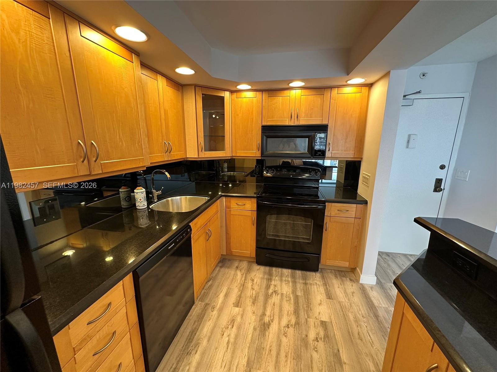 200 SE 15th Rd #15H, Miami FL 33129