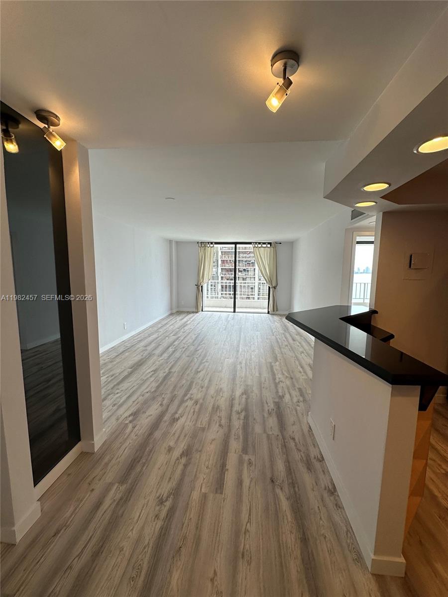 200 SE 15th Rd #15H, Miami FL 33129