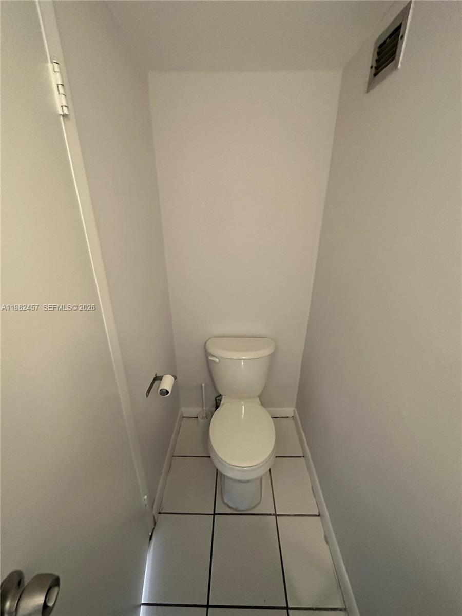 200 SE 15th Rd #15H, Miami FL 33129