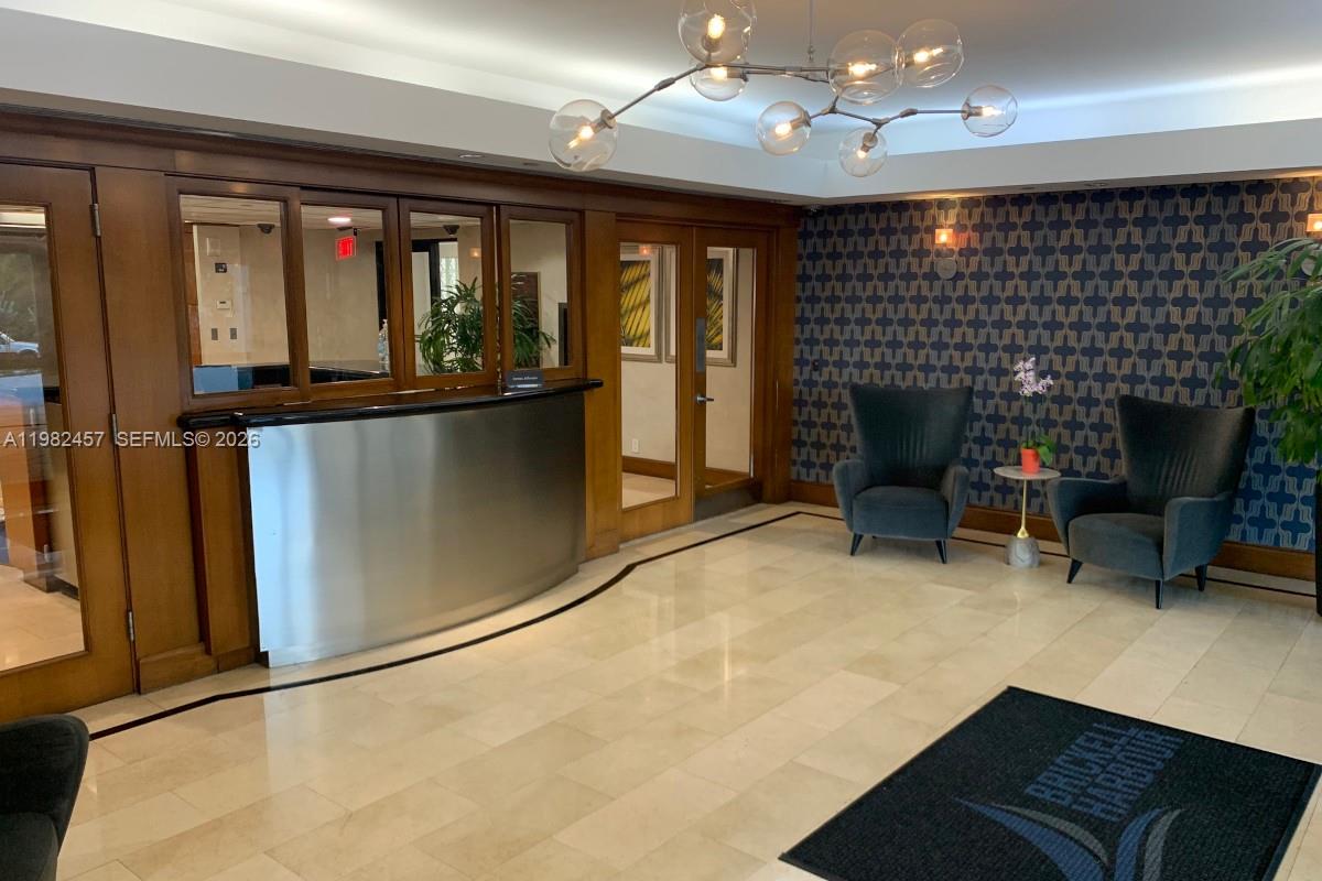 200 SE 15th Rd #15H, Miami FL 33129
