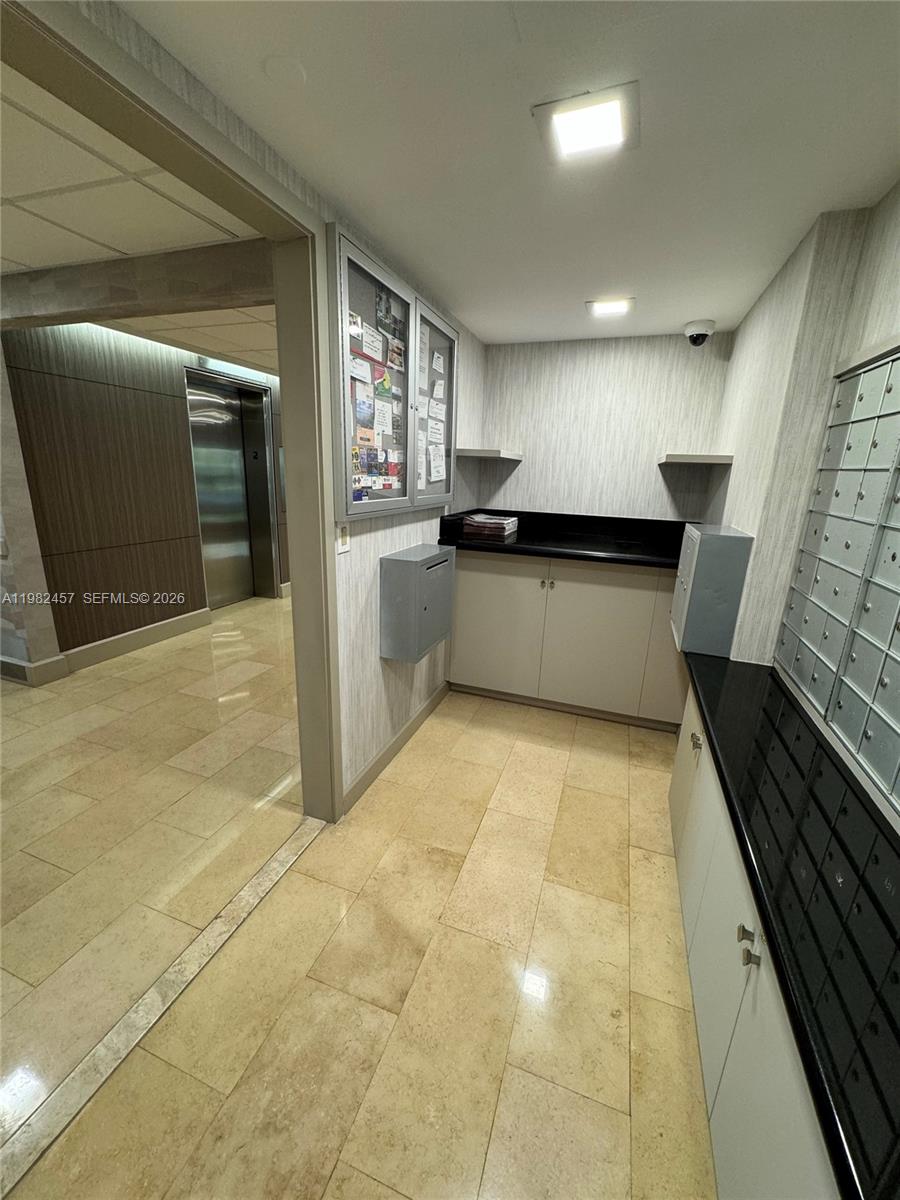 200 SE 15th Rd #15H, Miami FL 33129