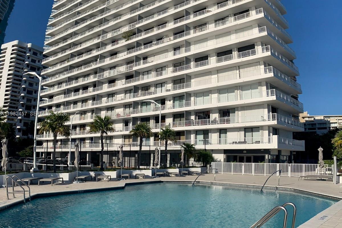 200 SE 15th Rd #15H, Miami FL 33129