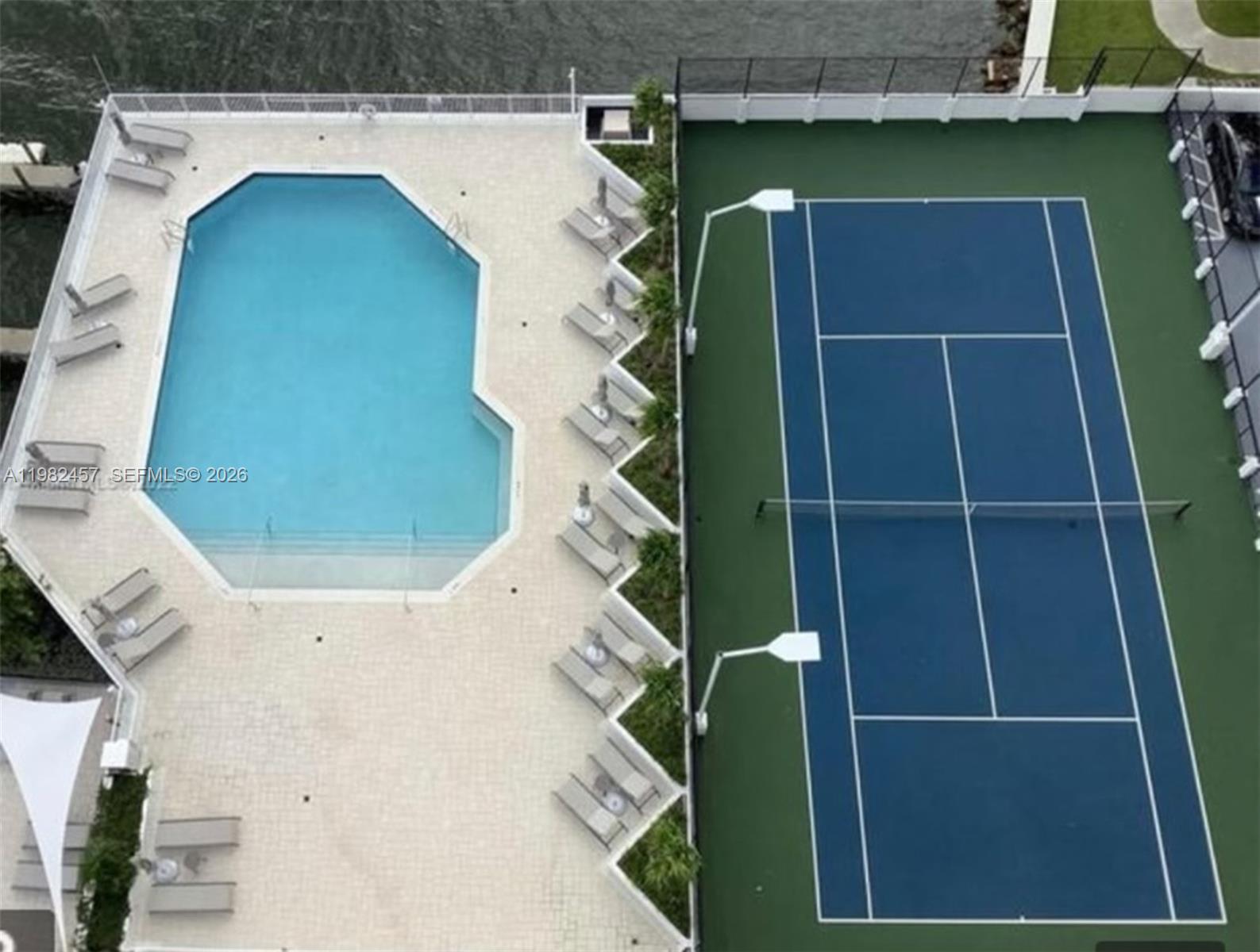 200 SE 15th Rd #15H, Miami FL 33129