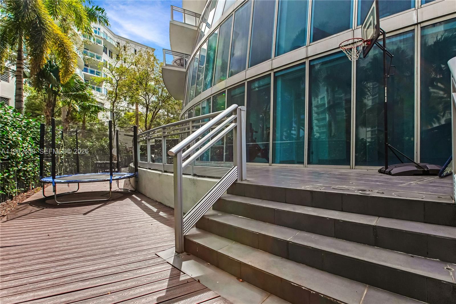 2950 NE 188th St #150, Aventura FL 33180