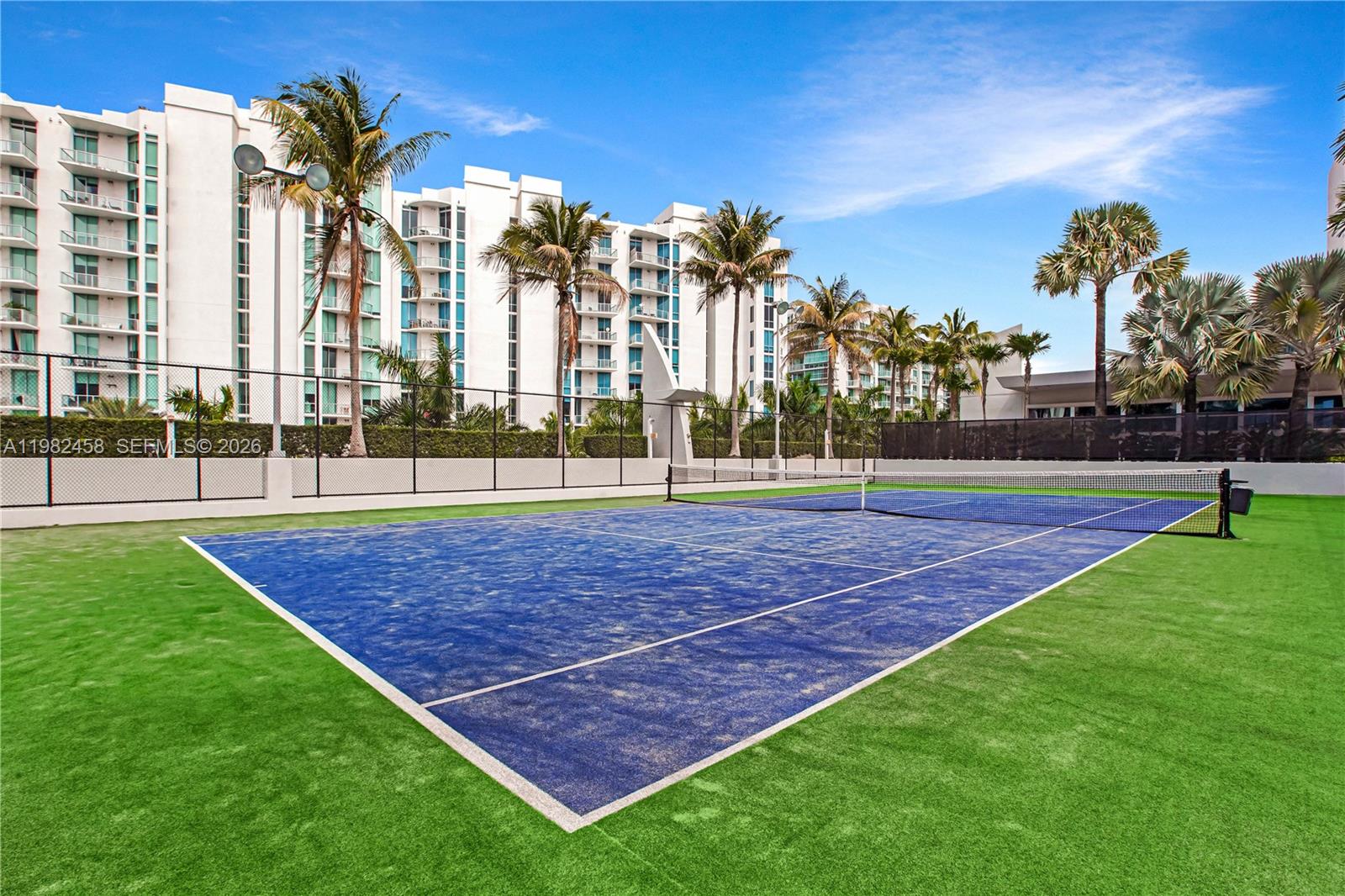 2950 NE 188th St #150, Aventura FL 33180