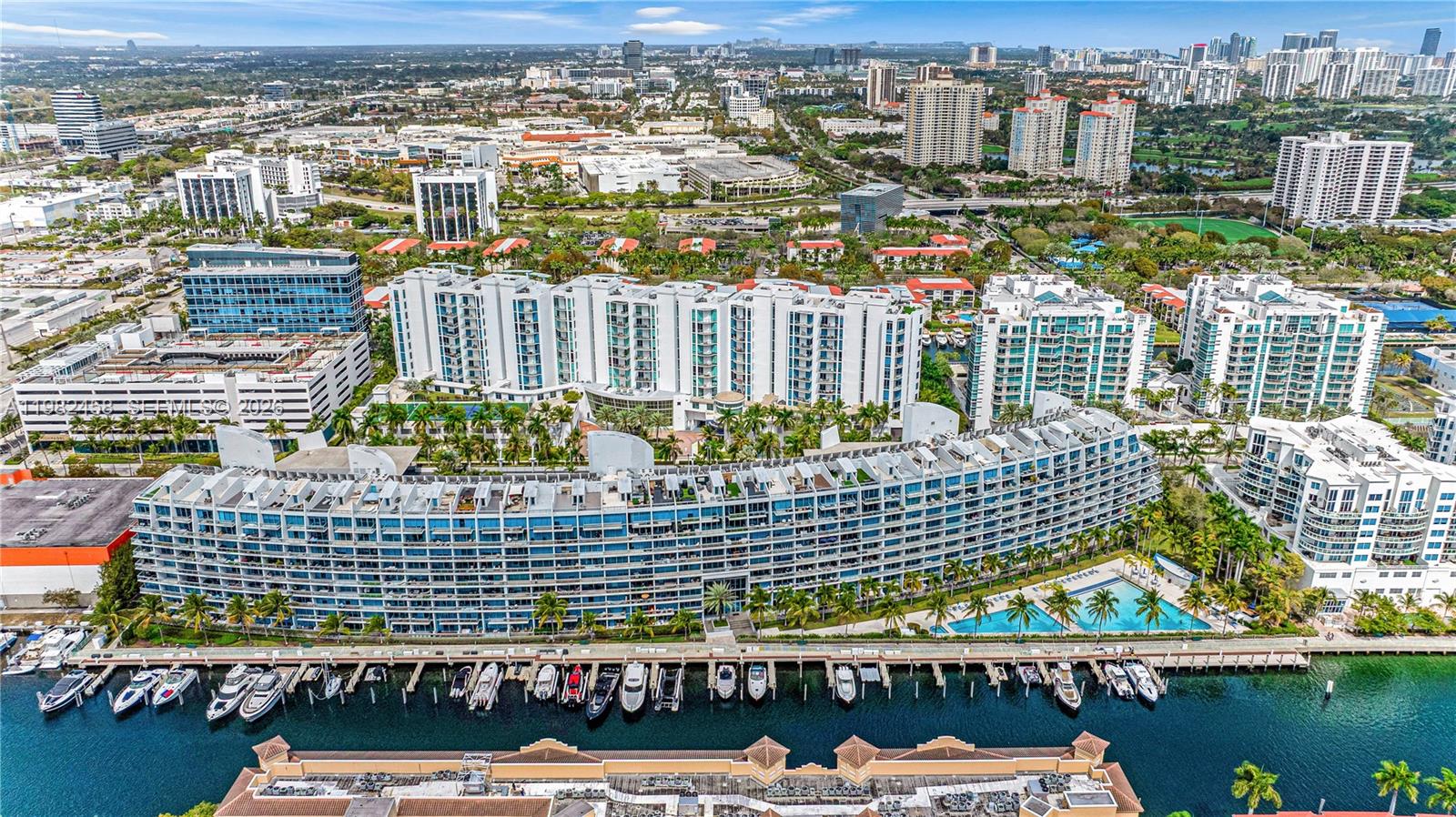 2950 NE 188th St #150, Aventura FL 33180