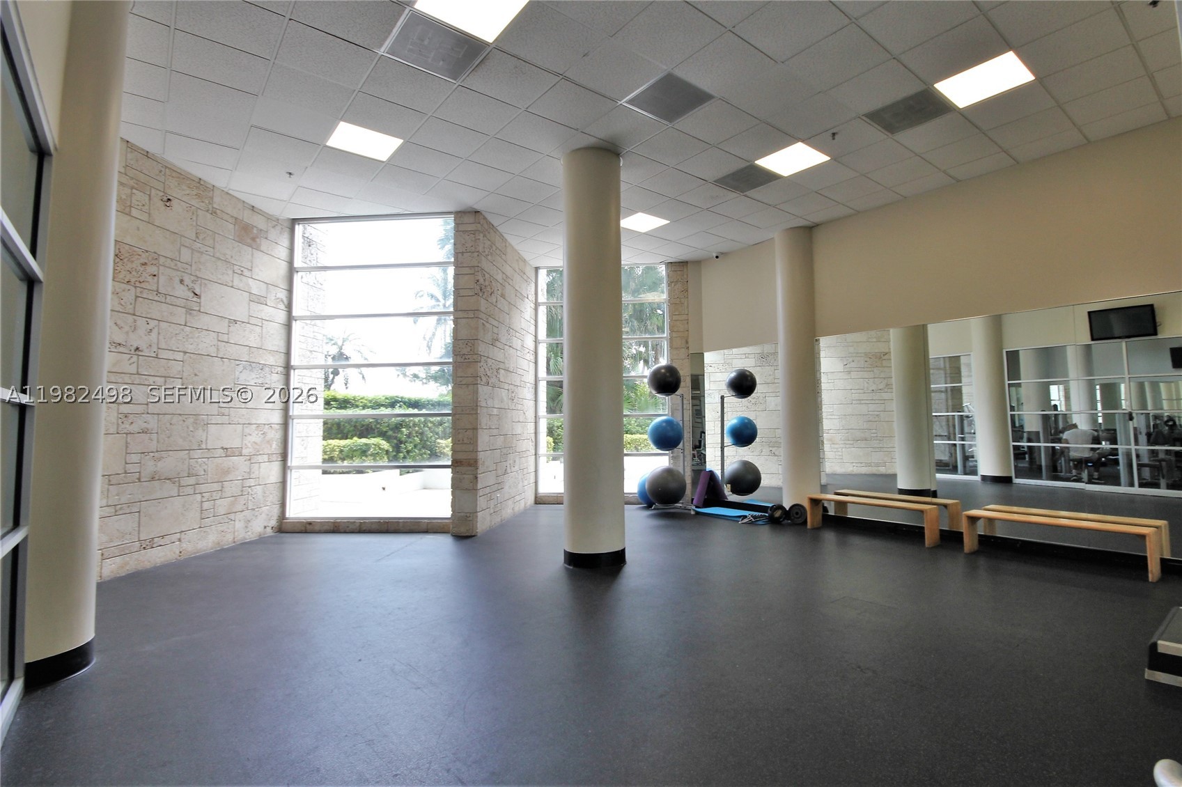 5161 COLLINS AV #1004, Miami Beach FL 33140