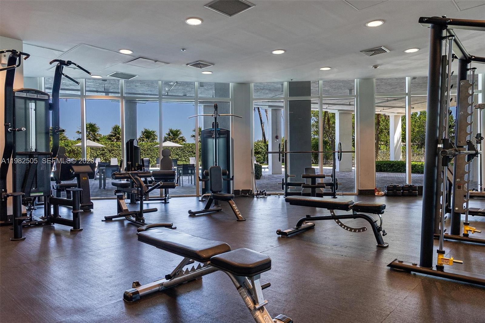 6515 Collins Ave #1507, Miami Beach FL 33141