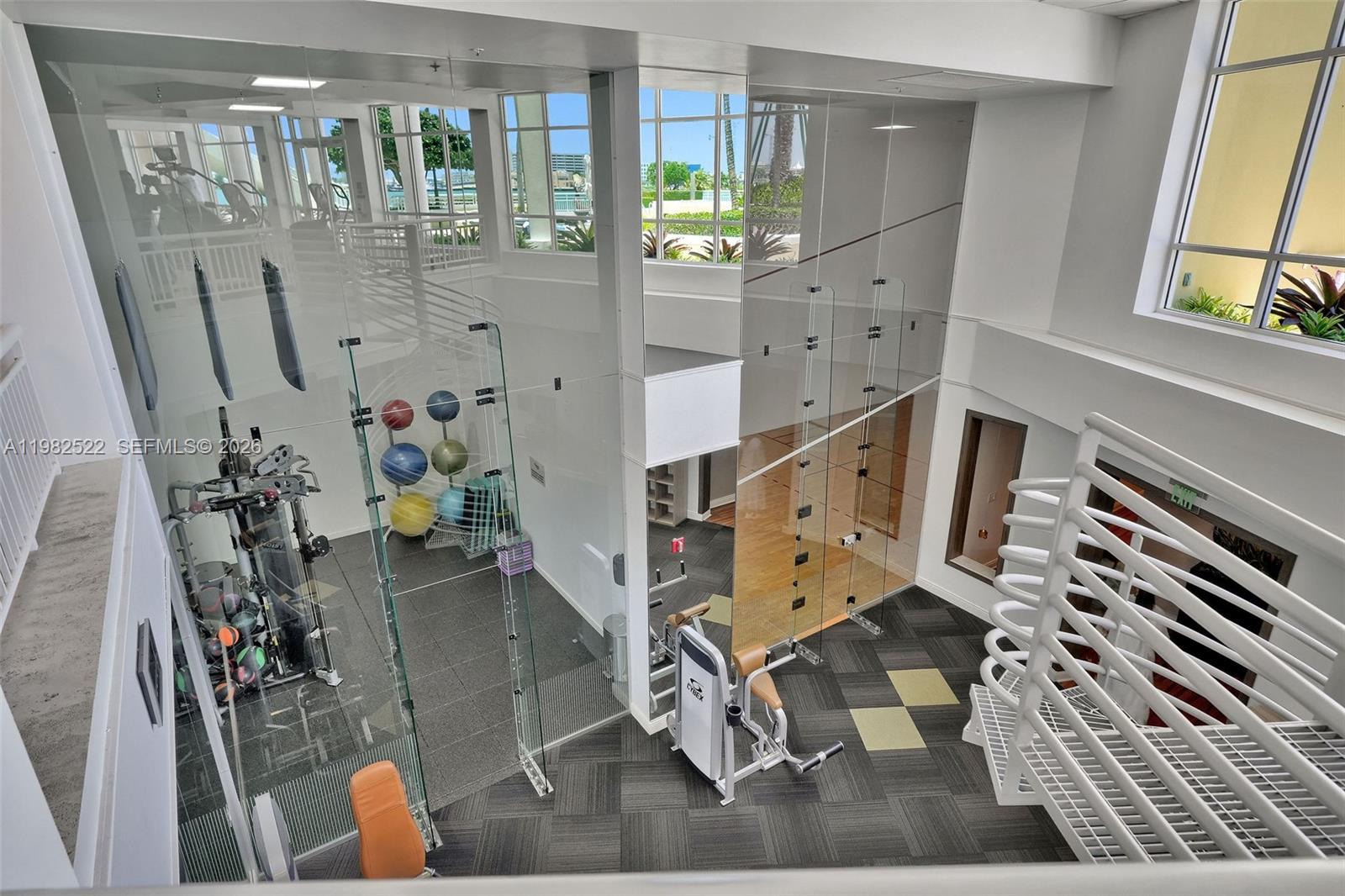 808 Brickell Key Dr #3702, Miami FL 33131