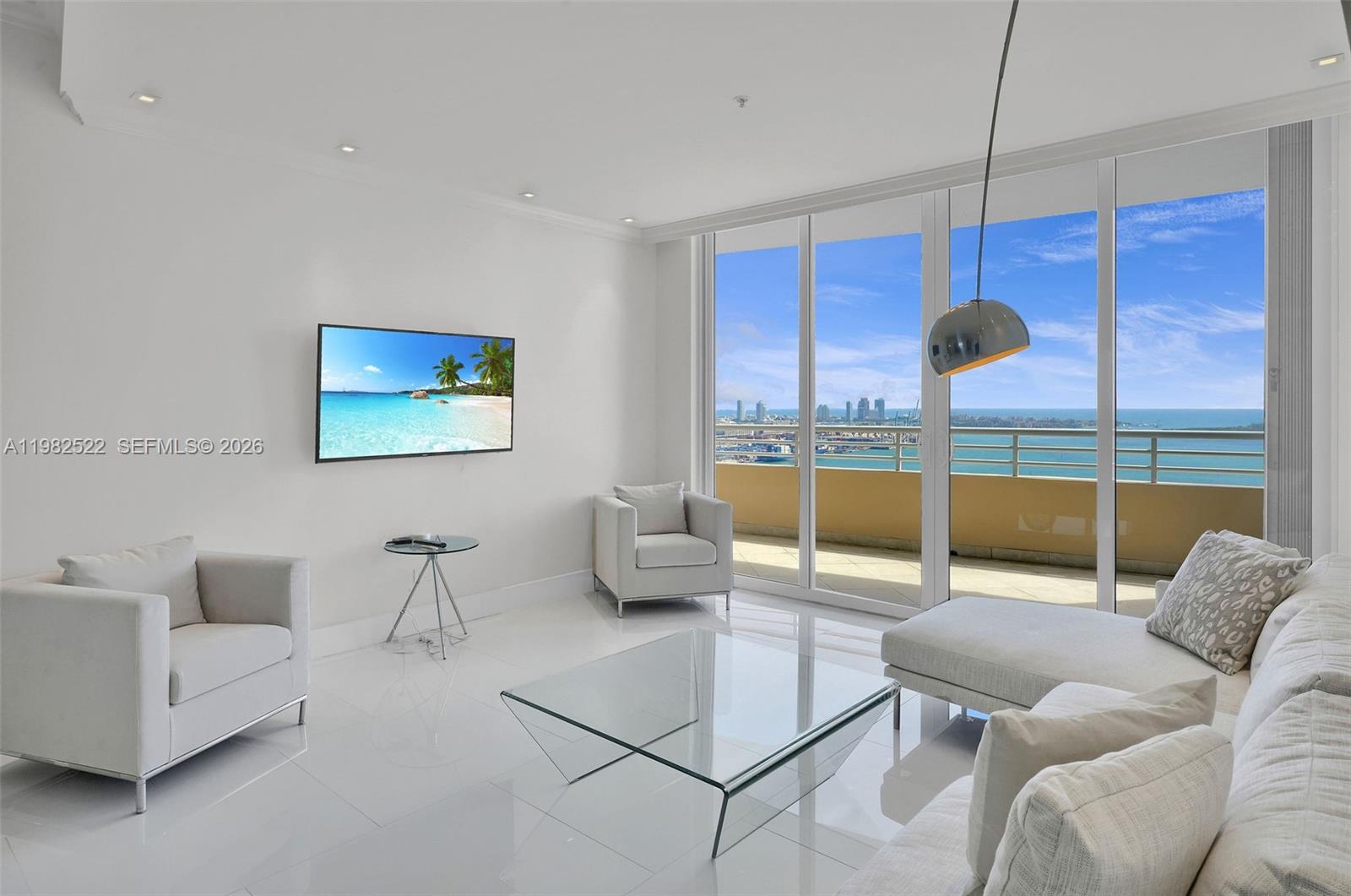 808 Brickell Key Dr #3702, Miami FL 33131