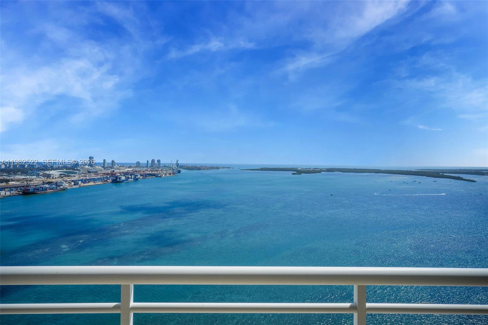 808 Brickell Key Dr #3702, Miami FL 33131