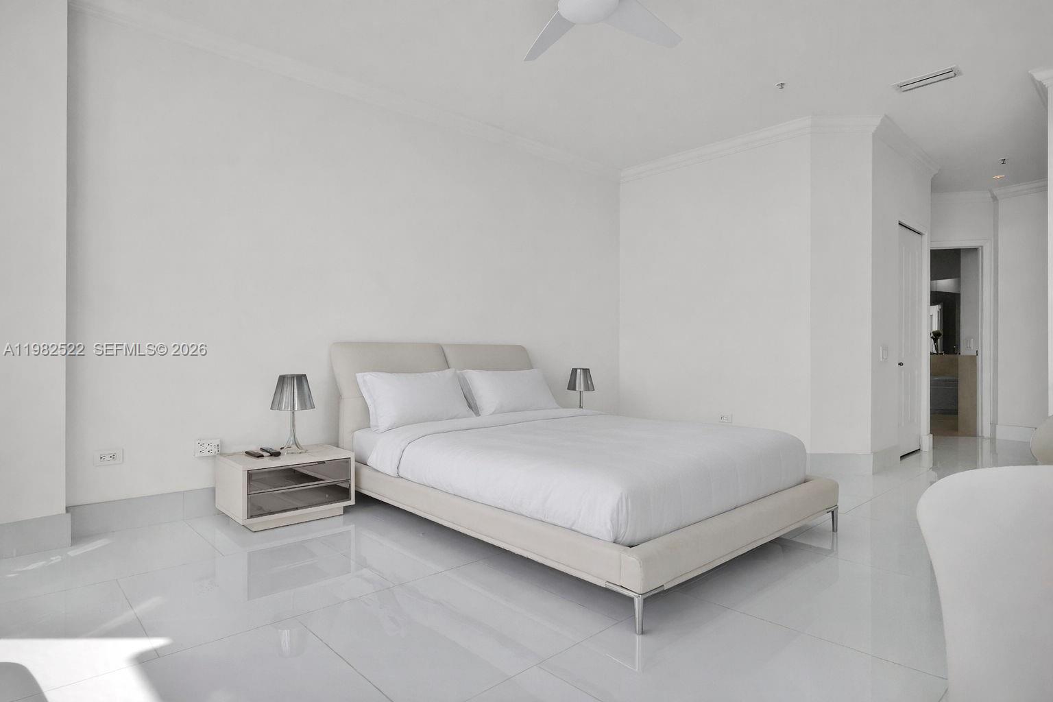 808 Brickell Key Dr #3702, Miami FL 33131