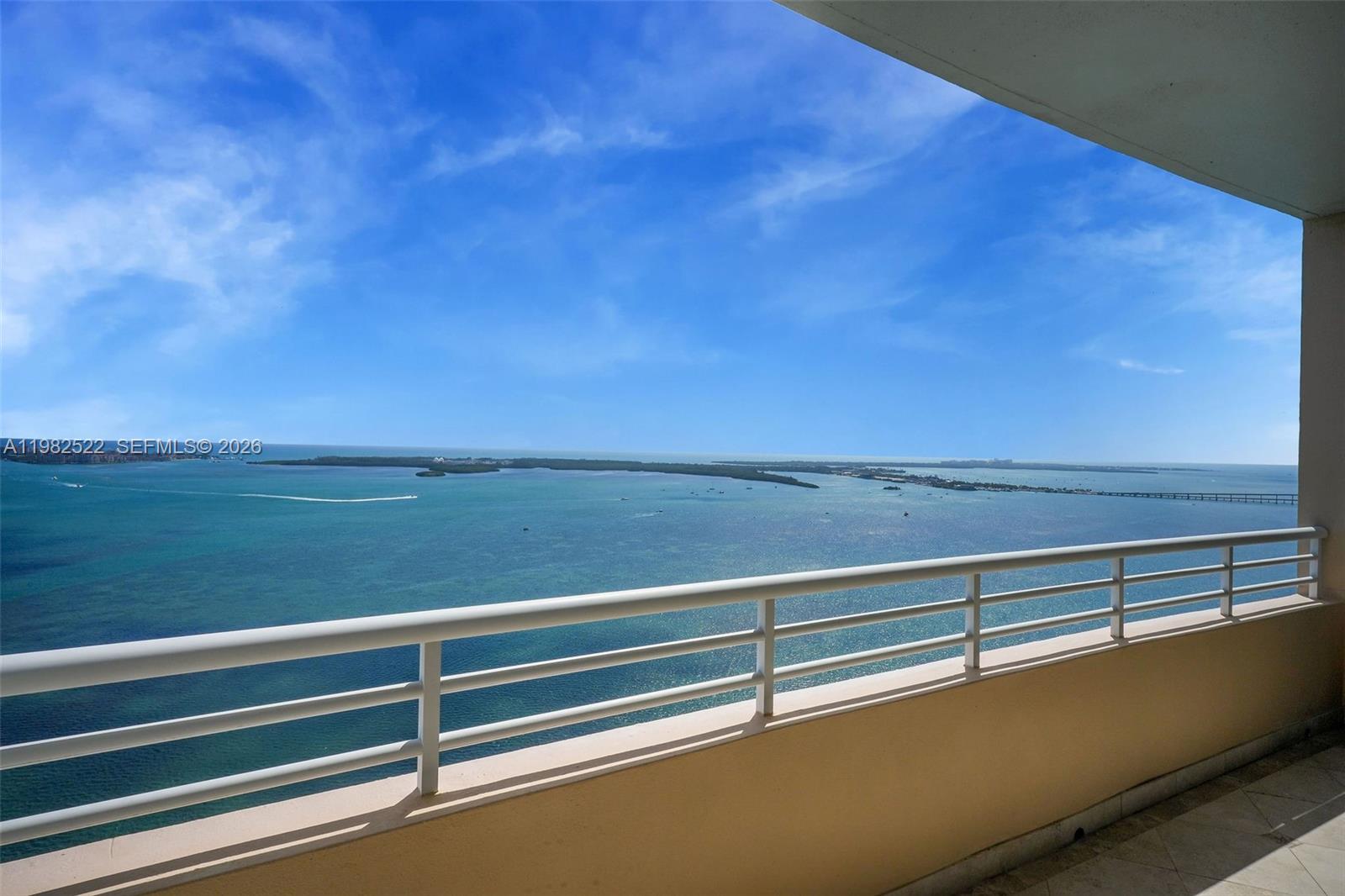 808 Brickell Key Dr #3702, Miami FL 33131