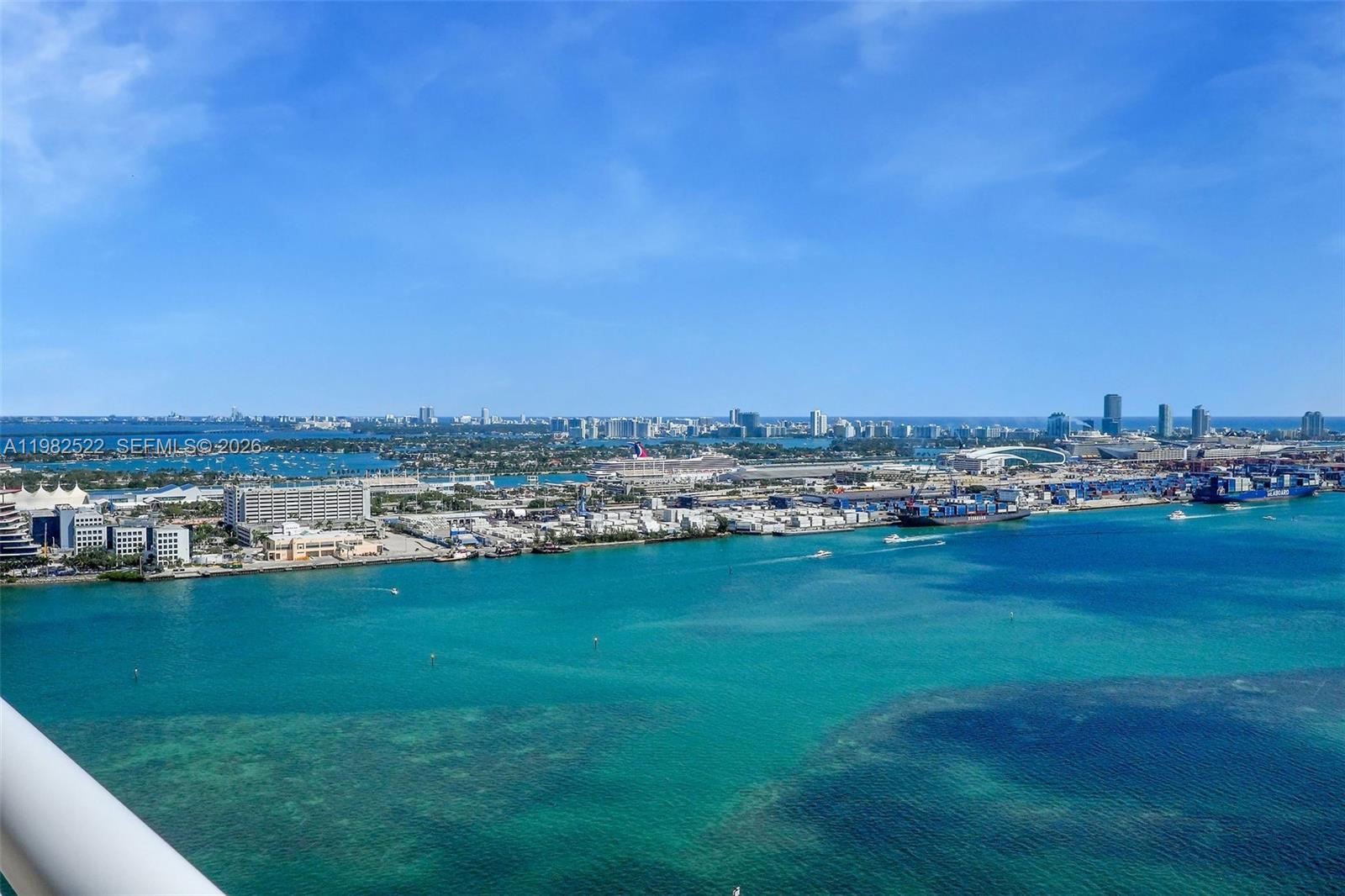 808 Brickell Key Dr #3702, Miami FL 33131