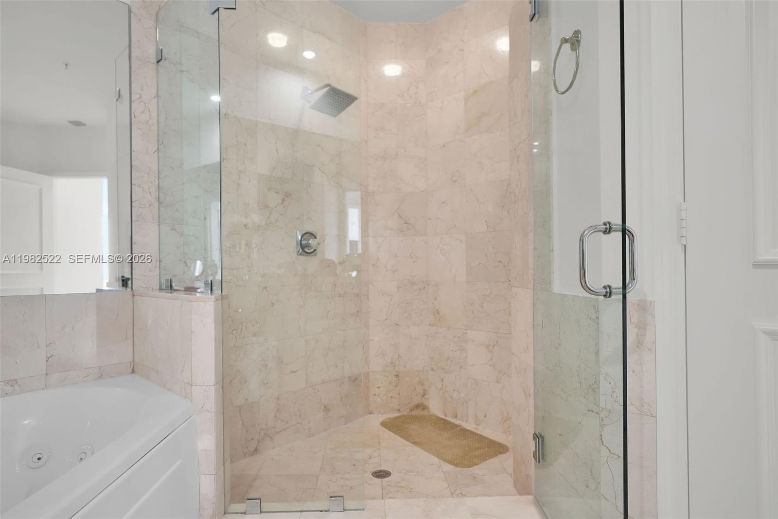 808 Brickell Key Dr #3702, Miami FL 33131