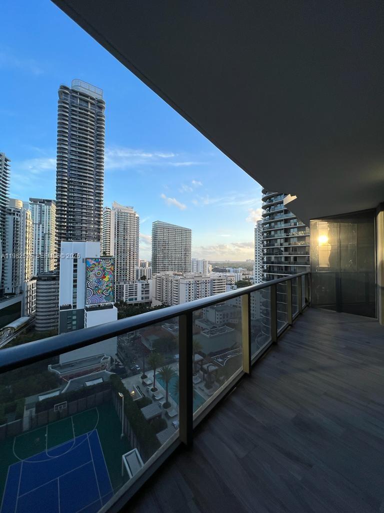 801 S Miami Ave #1903, Miami FL 33130