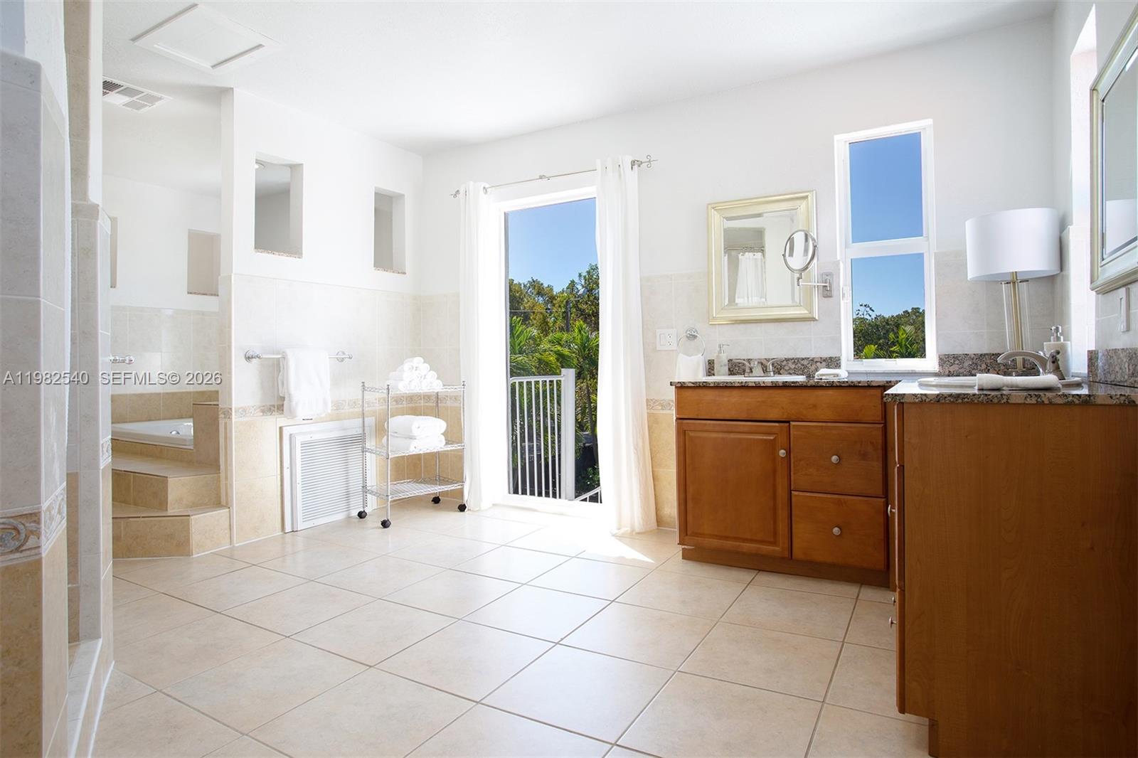 100 SW 26th Rd, Miami FL 33129